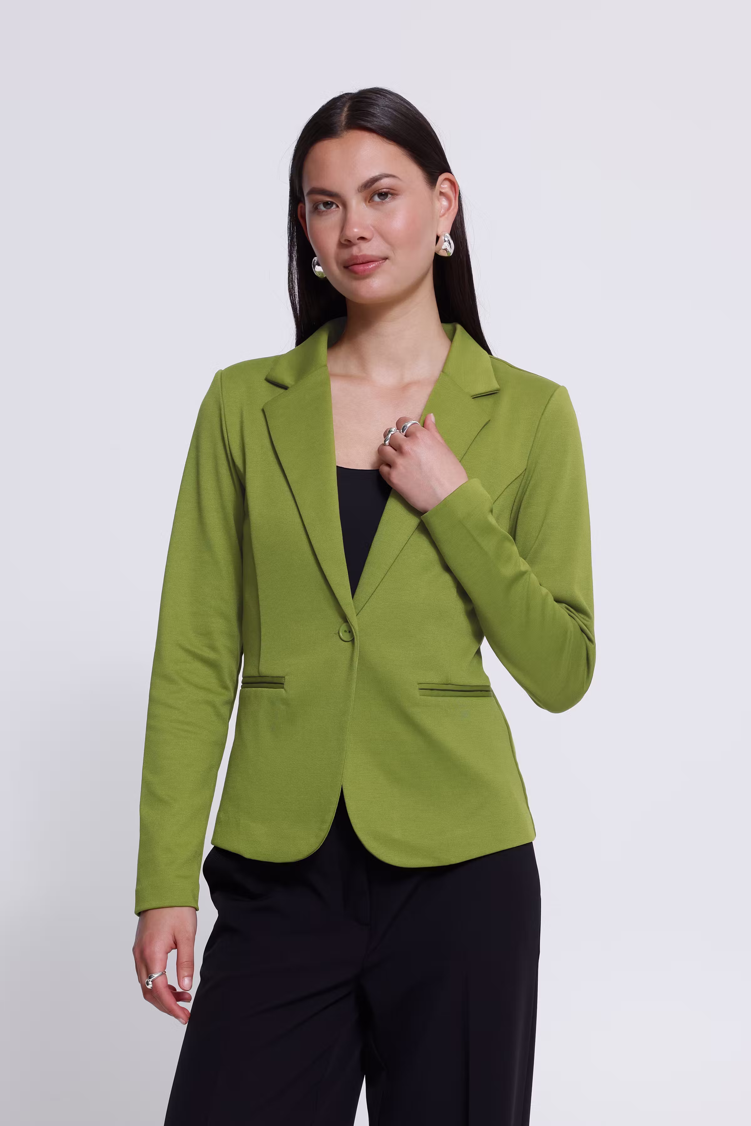 IHKATE Blazer LOOKBOOK FRONT 20101801-180435