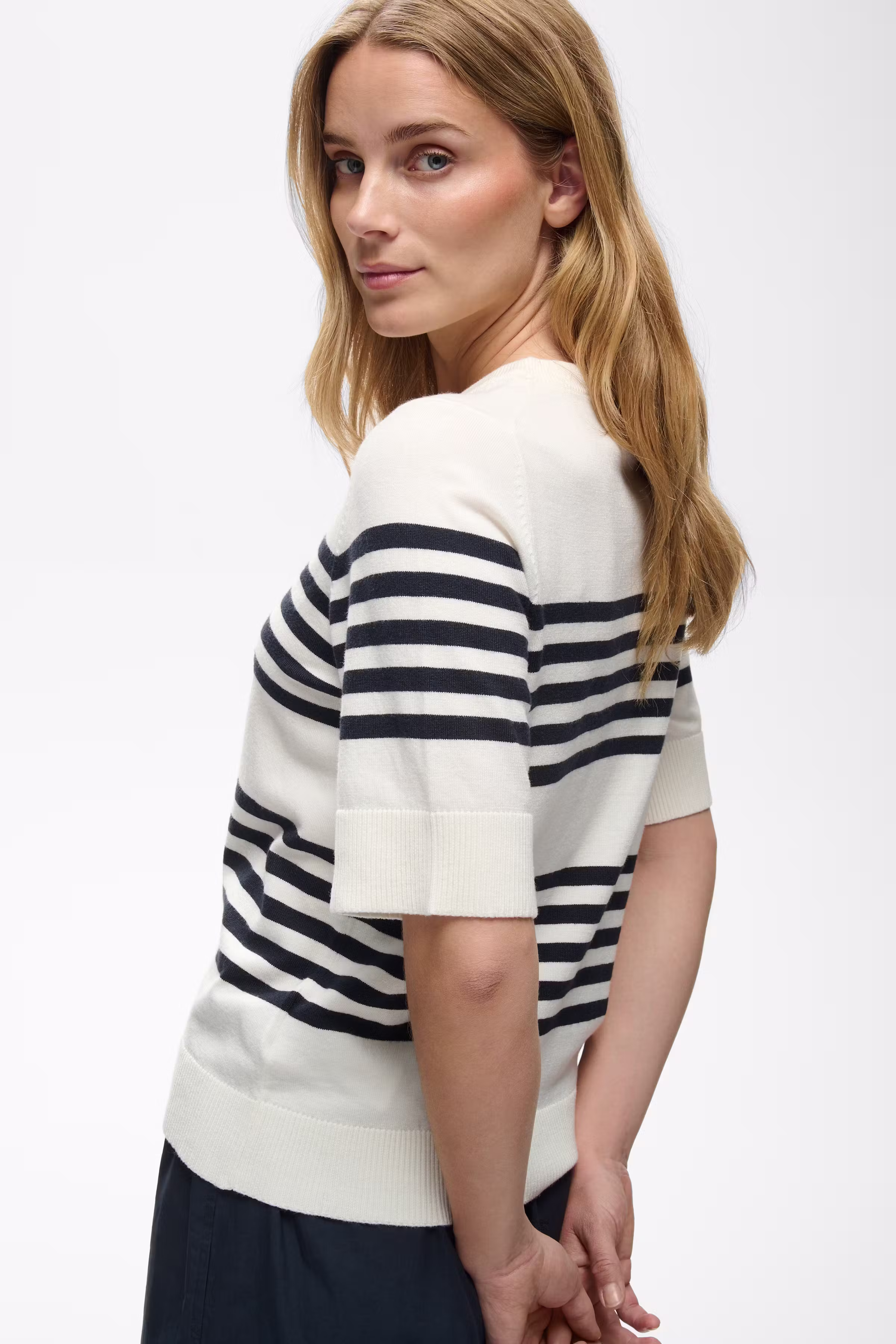 DzanaPW Pullover LOOKBOOK DETAIL 30311121-305580