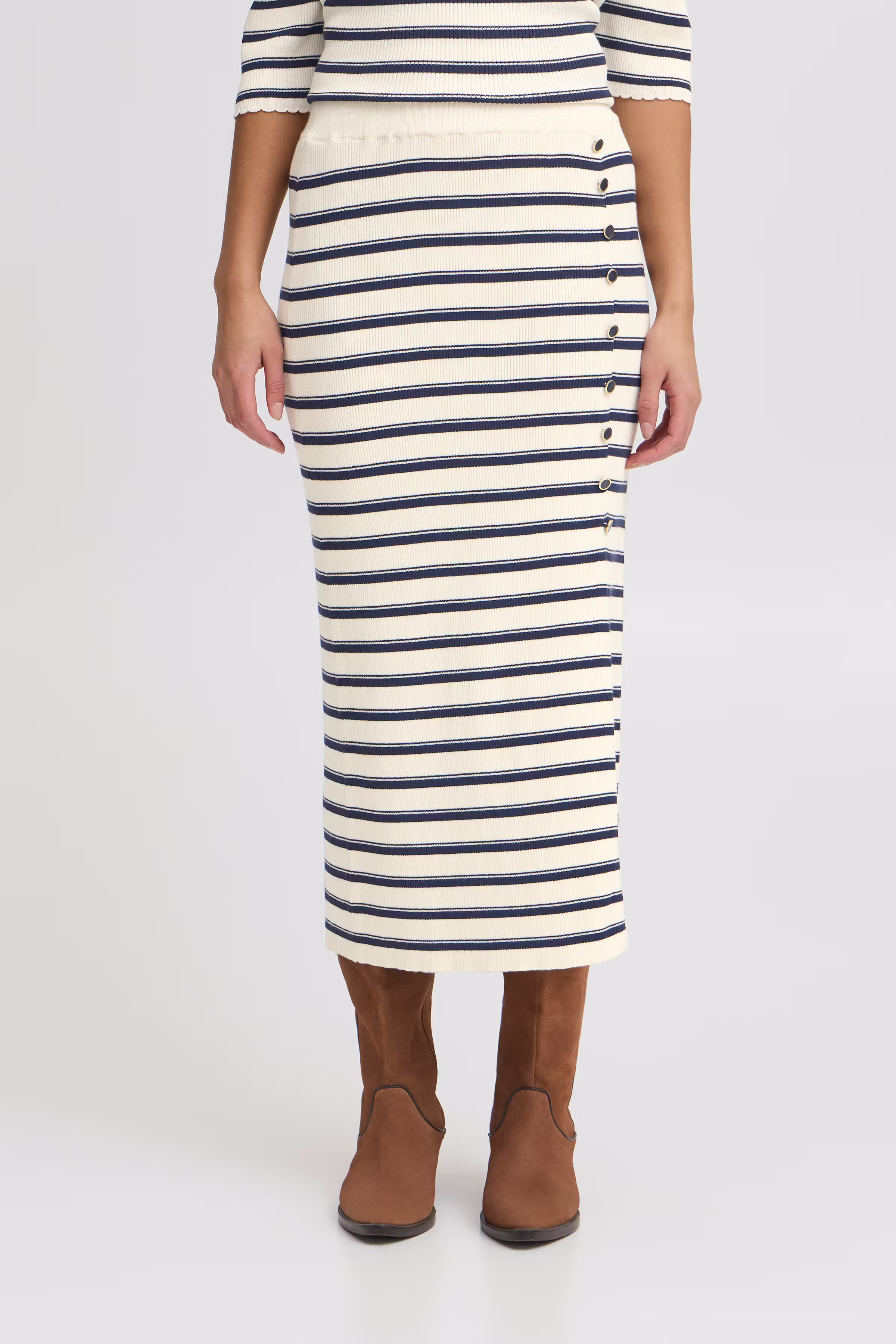 IRFANTO Jupe casual LOOKBOOK FRONT 20122828-193831