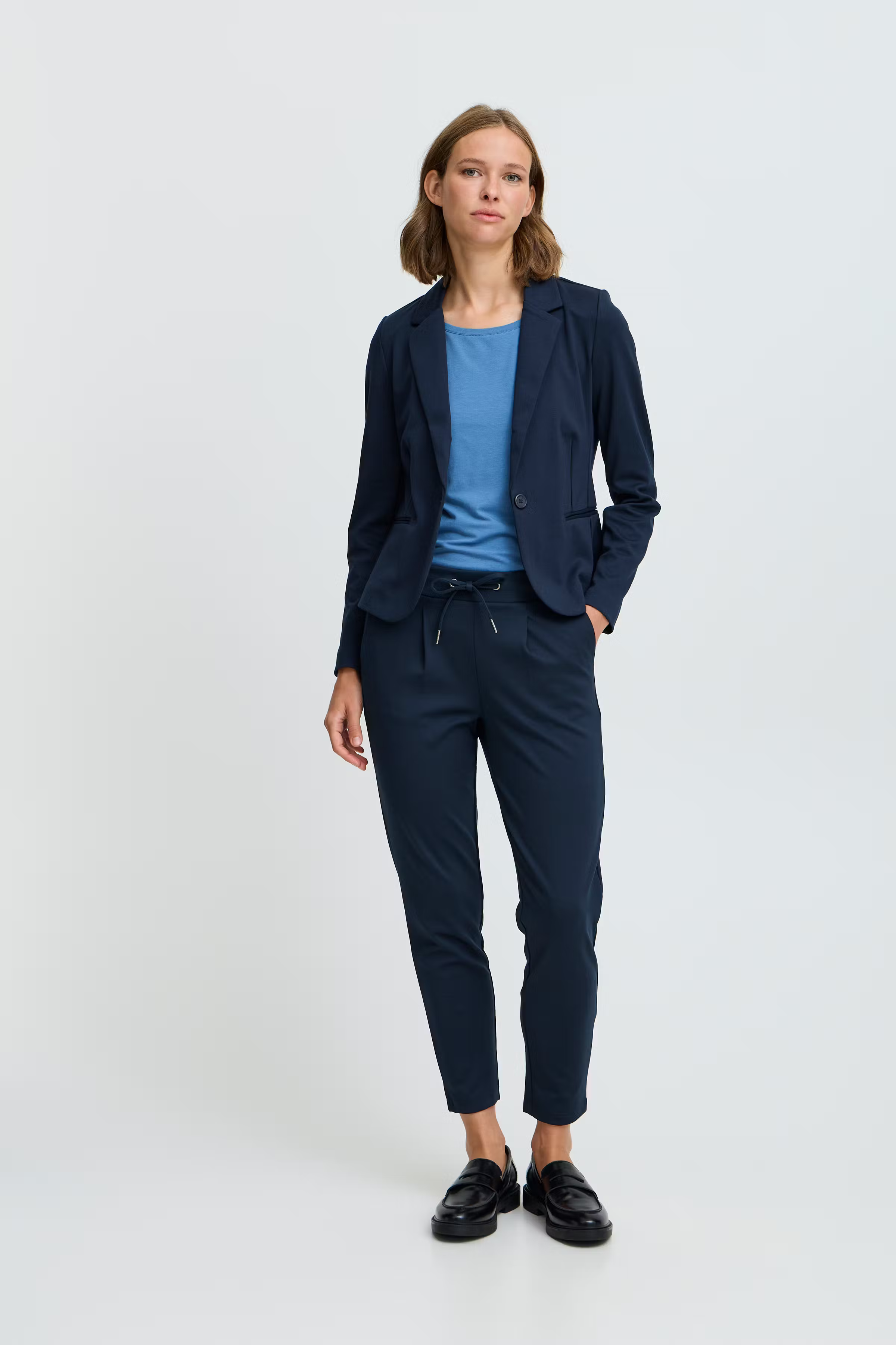 BYRizetta bukser cropped LOOKBOOK FRONT 20803903-80466