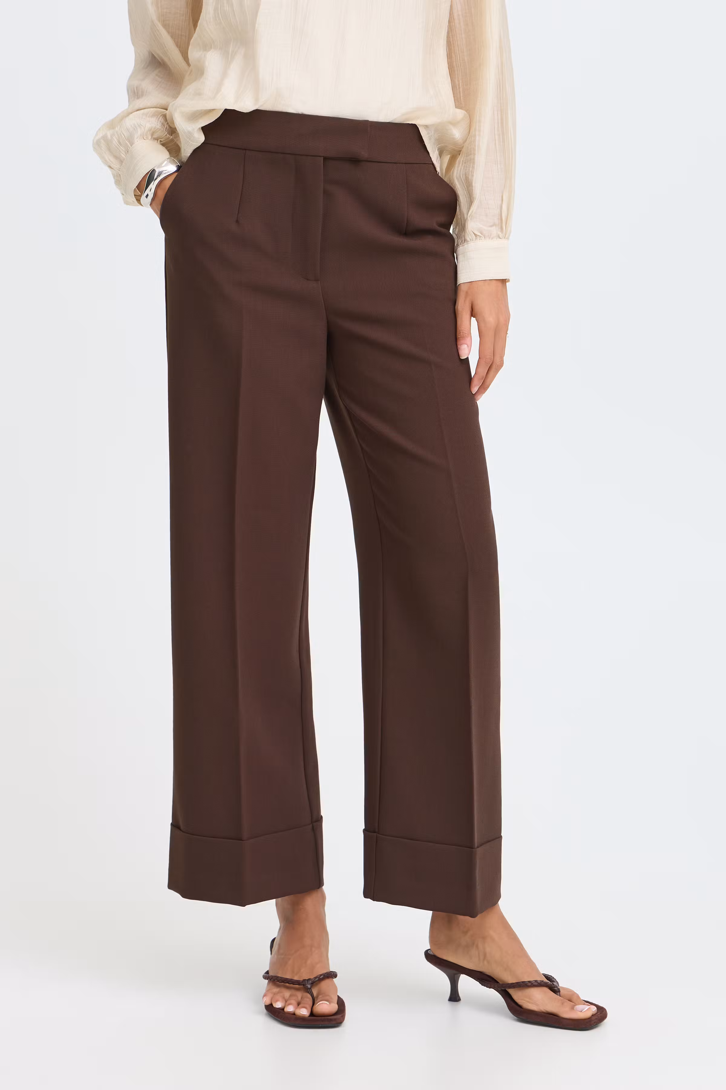 BYDENOA Byxor LOOKBOOK FRONT 20819331-191016
