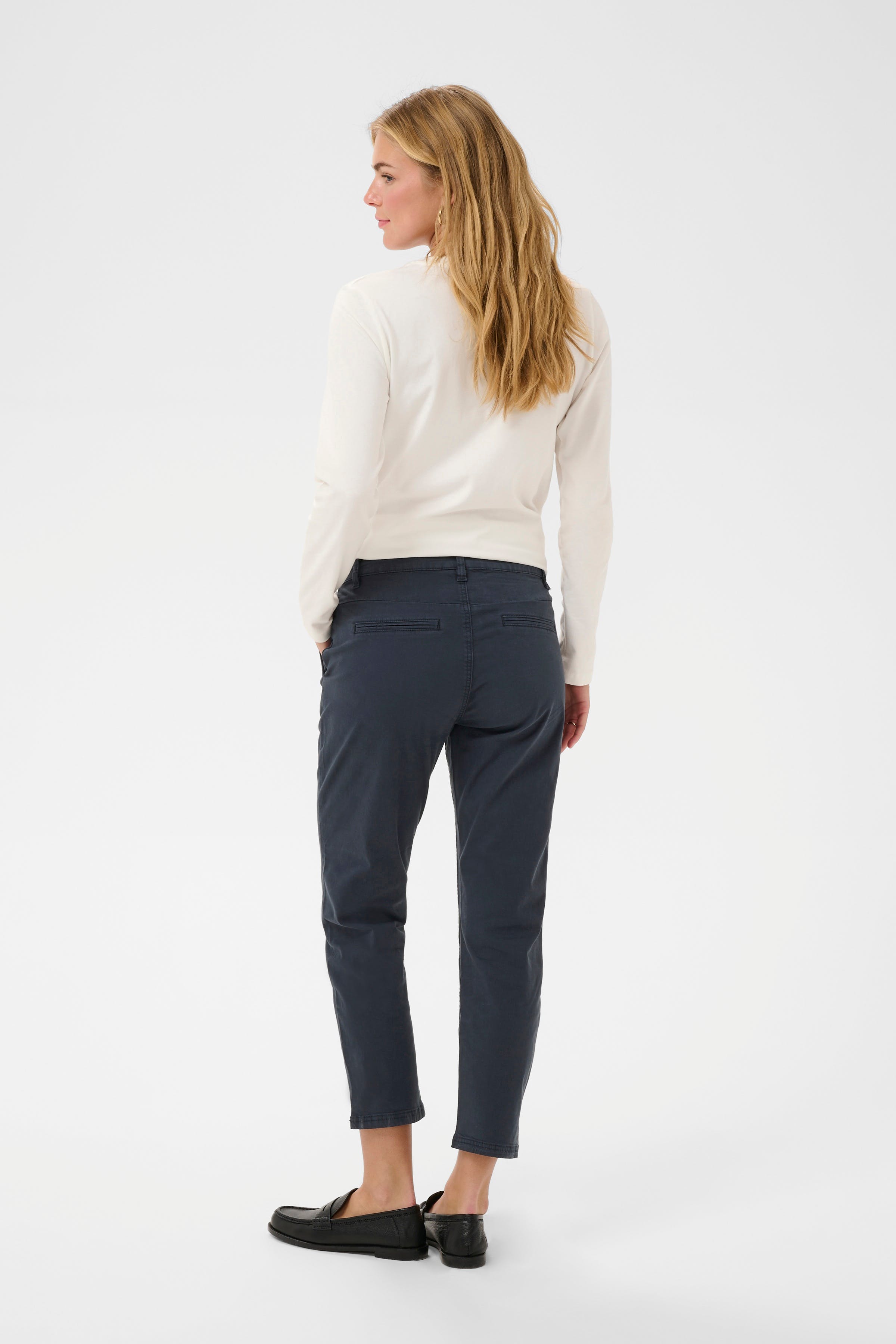 CUbrita Trousers LOOKBOOK BACK 50110329-194011