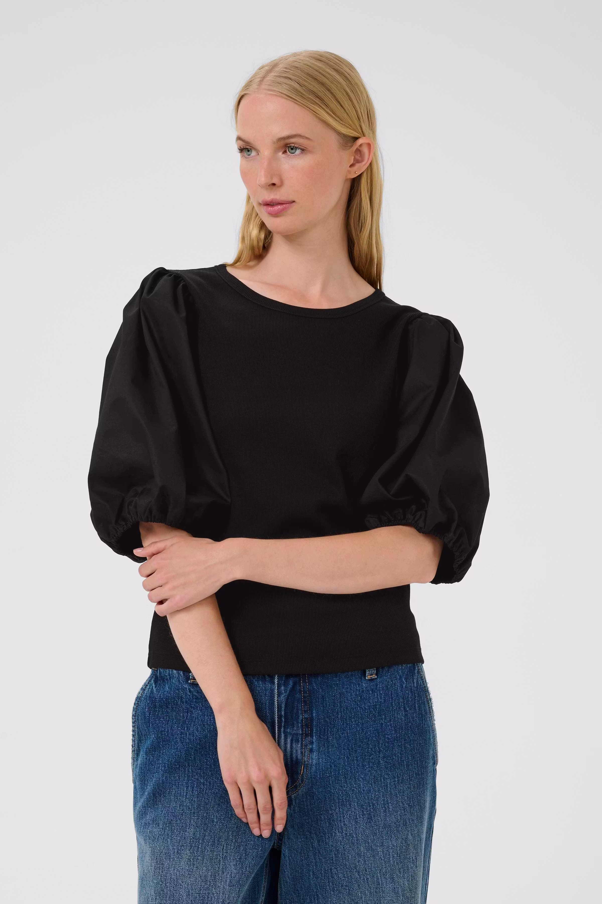 KBOda Top LOOKBOOK FRONT 10105666-194008