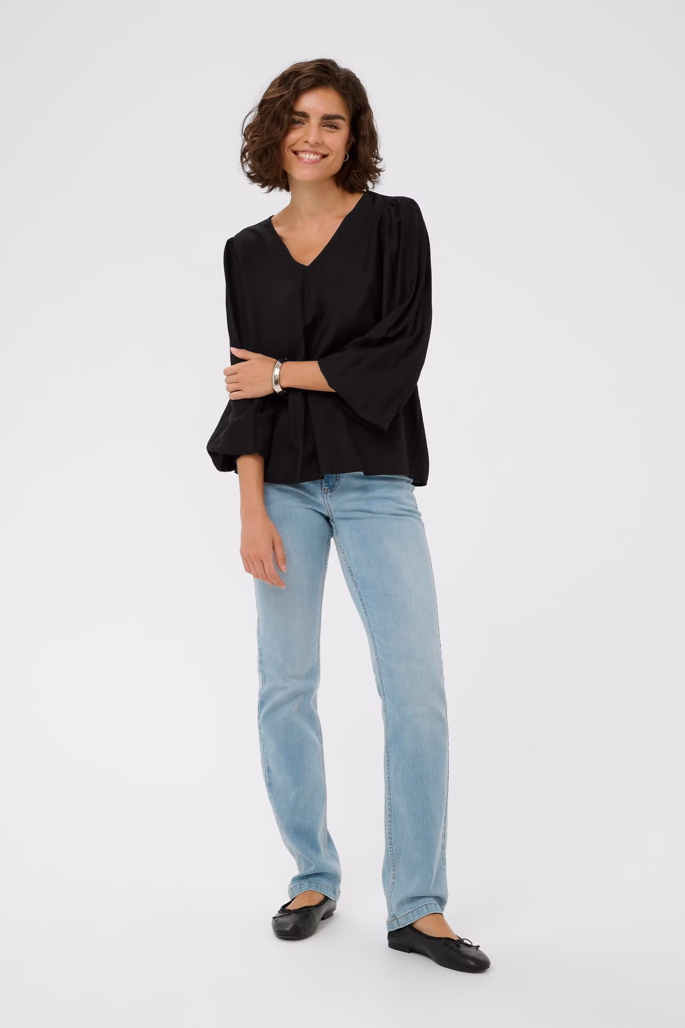 KAlufia Bluse LOOKBOOK FRONT 10511104-100121