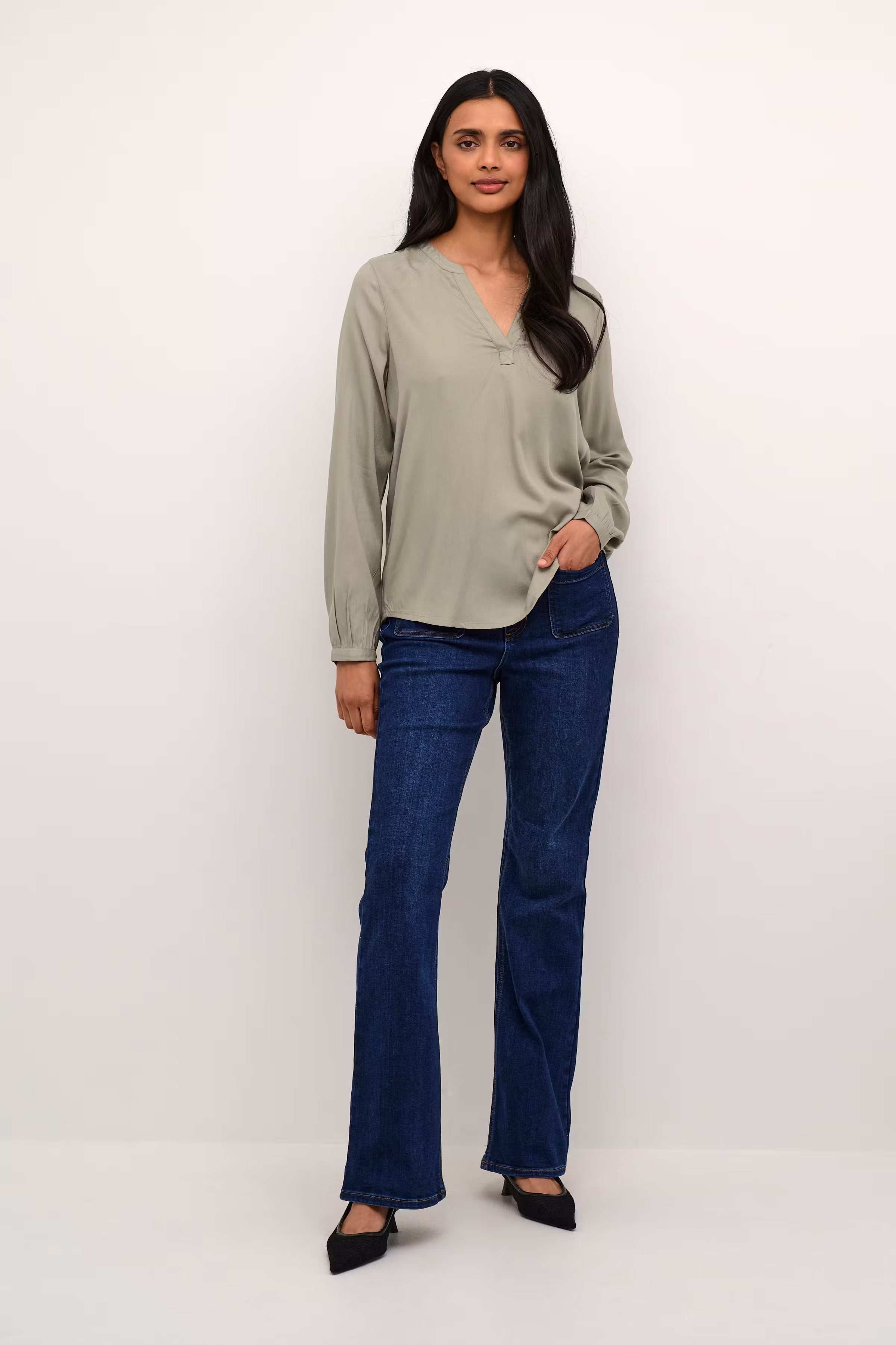 KAcalinda Bluse LOOKBOOK FRONT 10507267-170613