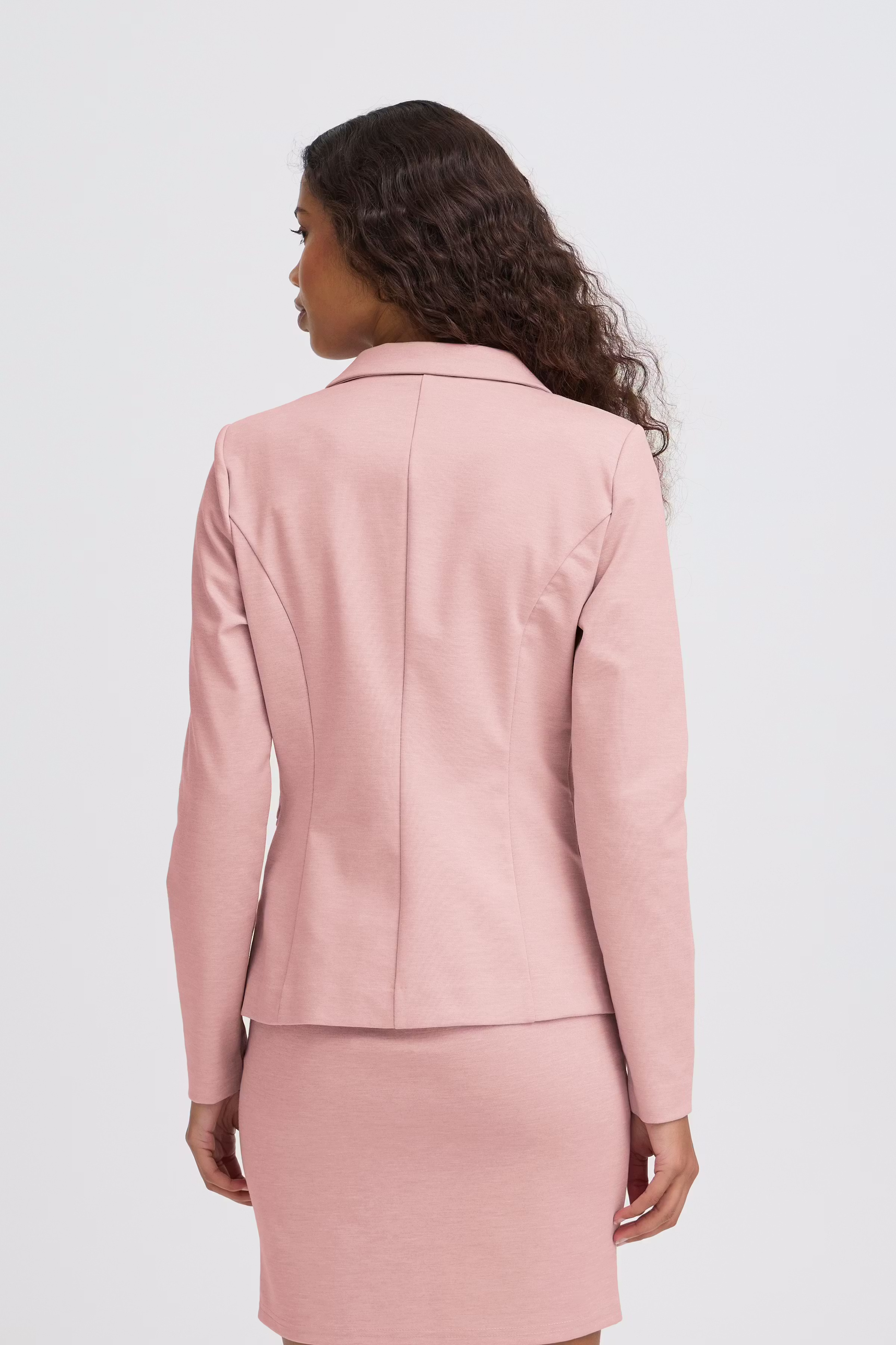 KateIH Blazer LOOKBOOK BACK 20101801-12524