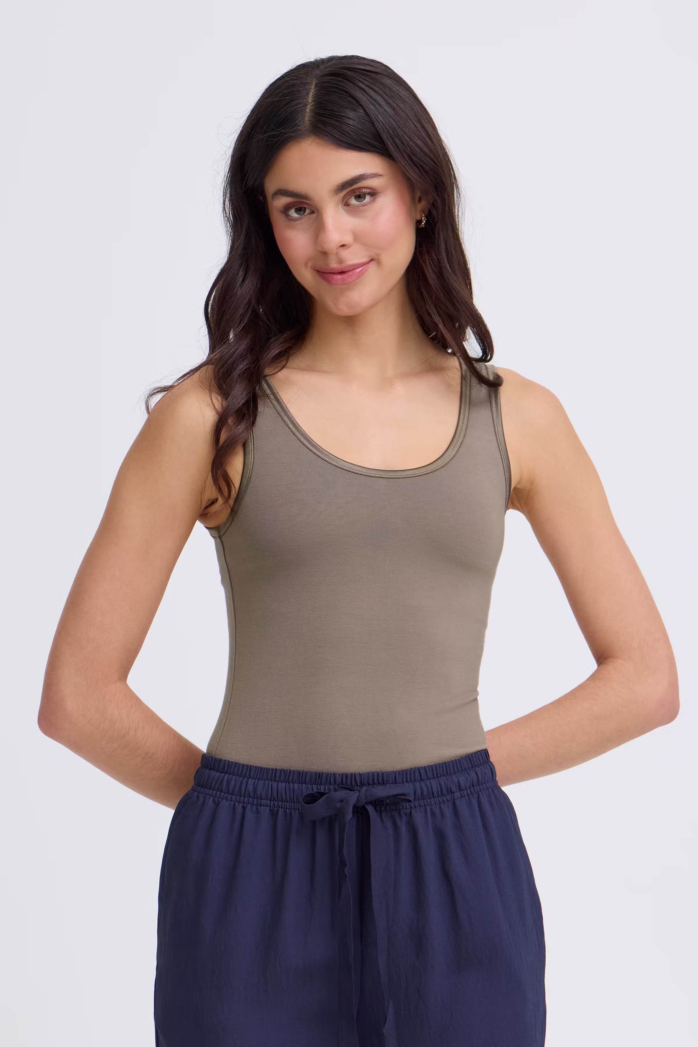 FRZULU Top LOOKBOOK FRONT 20615759-170807