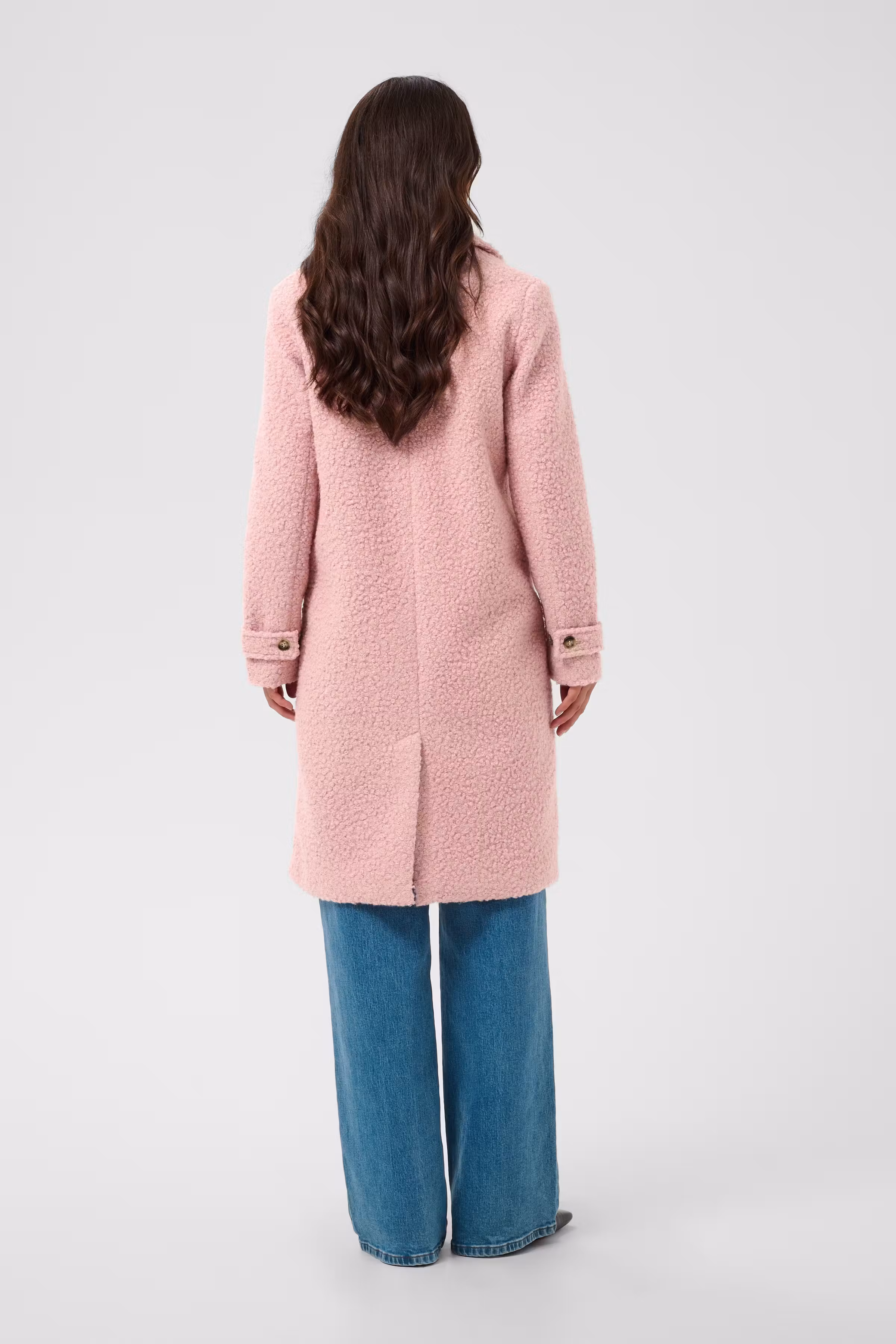 KAanne Coat LOOKBOOK BACK 10506924-151607