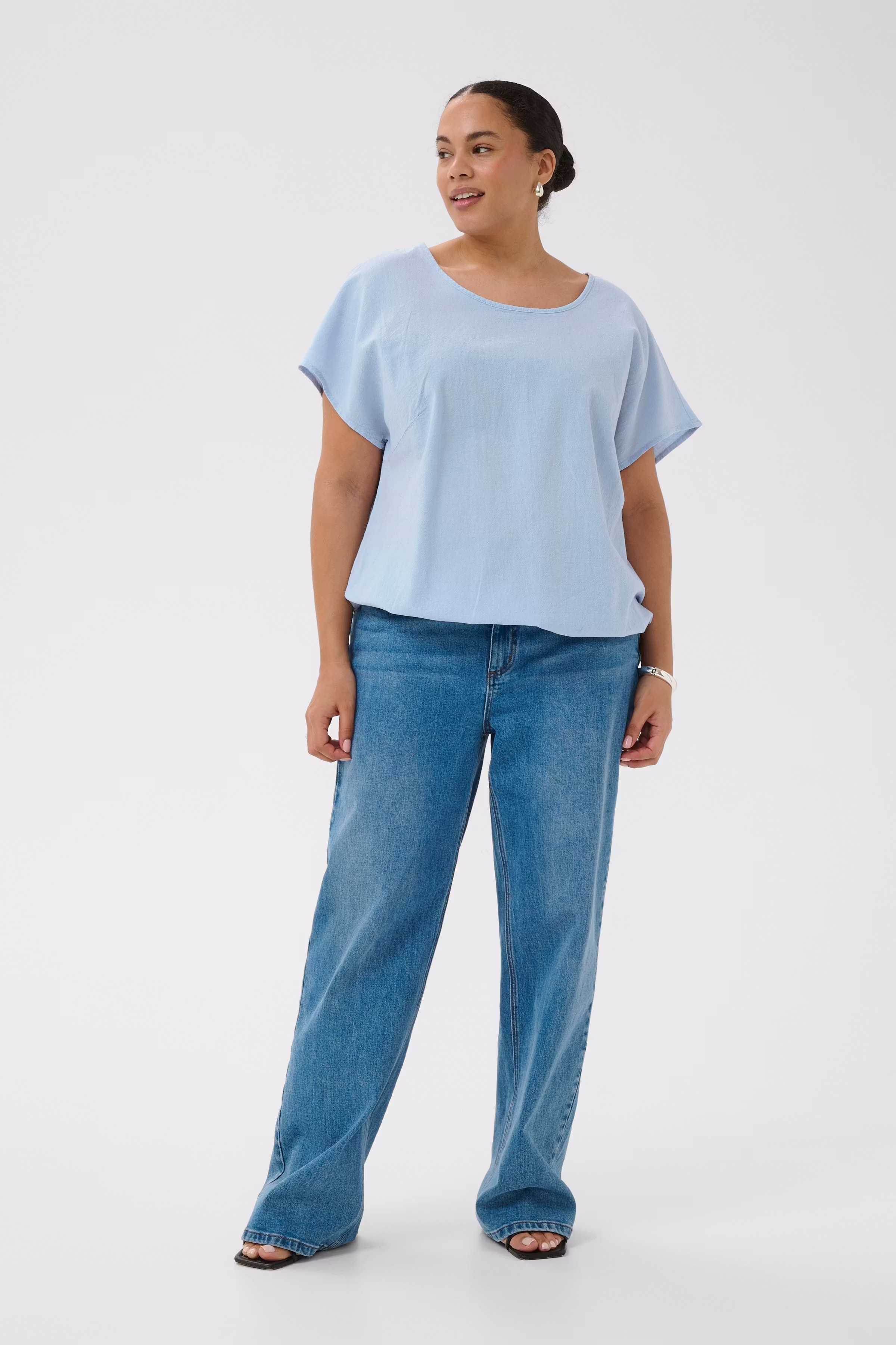 KCnana Blouse LOOKBOOK FRONT 10583965-154031