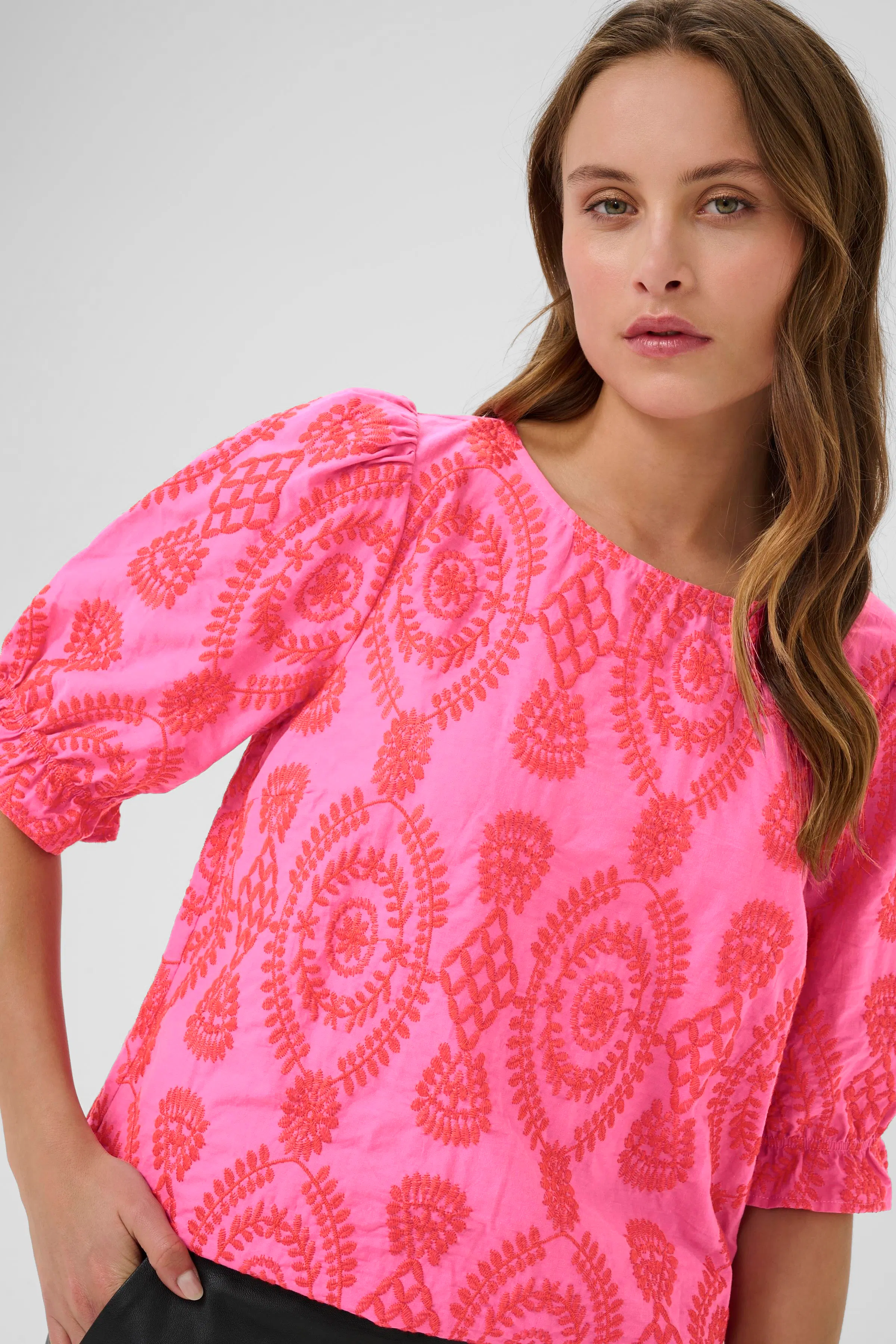 CUaidy Bluse LOOKBOOK DETAIL 50111766-152718