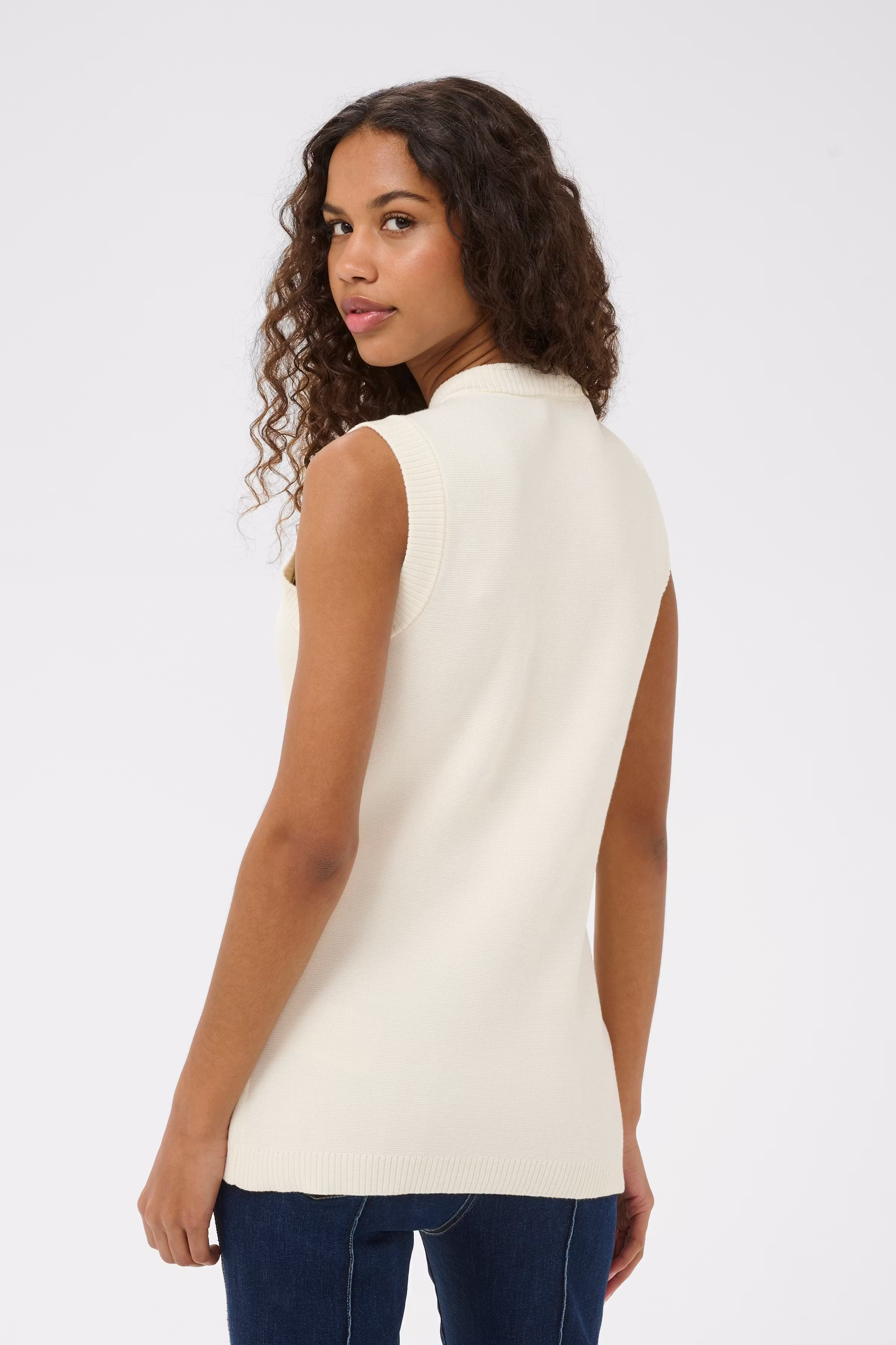 NabiSZ Waistcoat LOOKBOOK BACK 30515329-110605