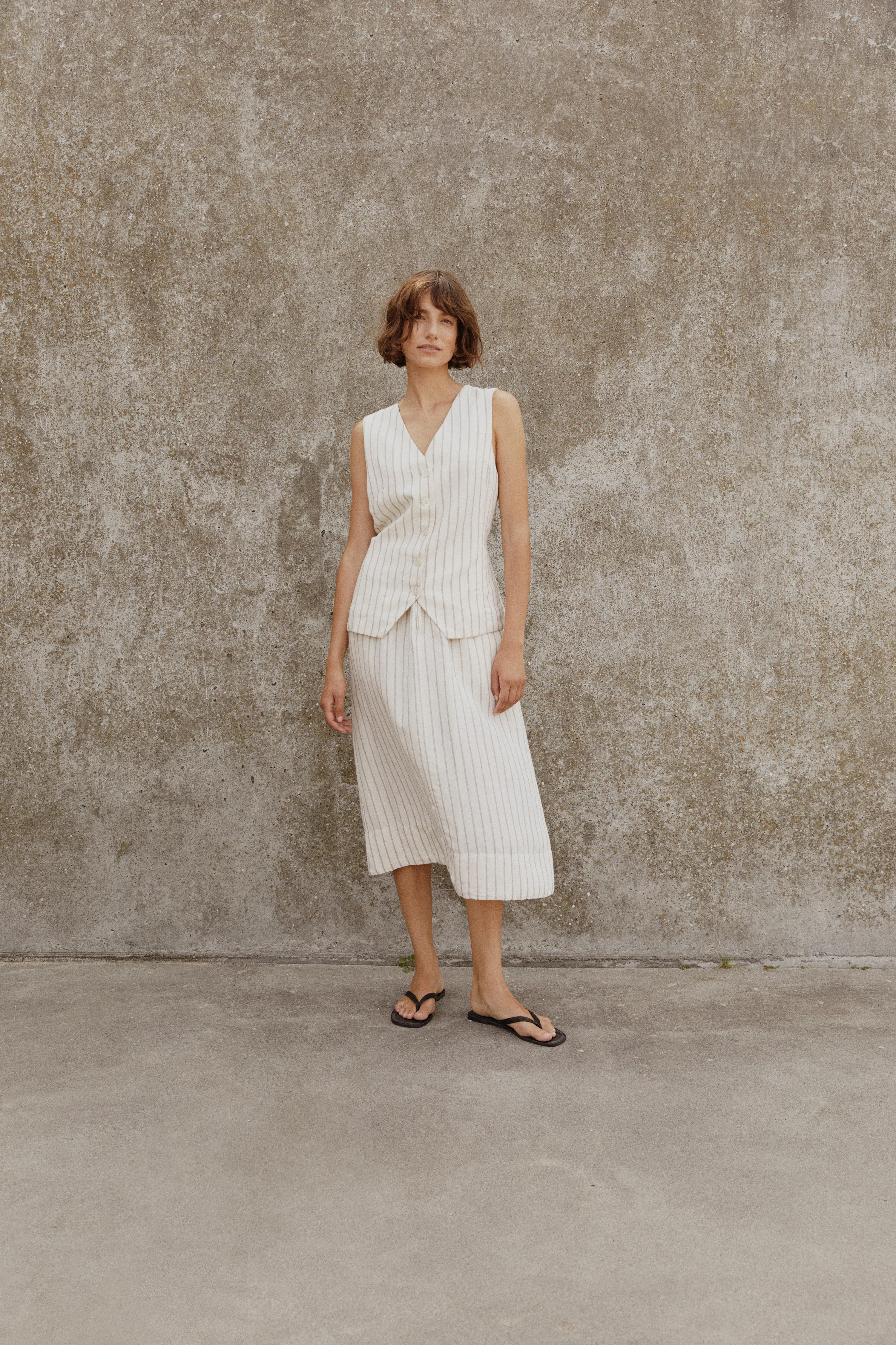 BintaPW Vest LOCATION NONE 30310520-304935