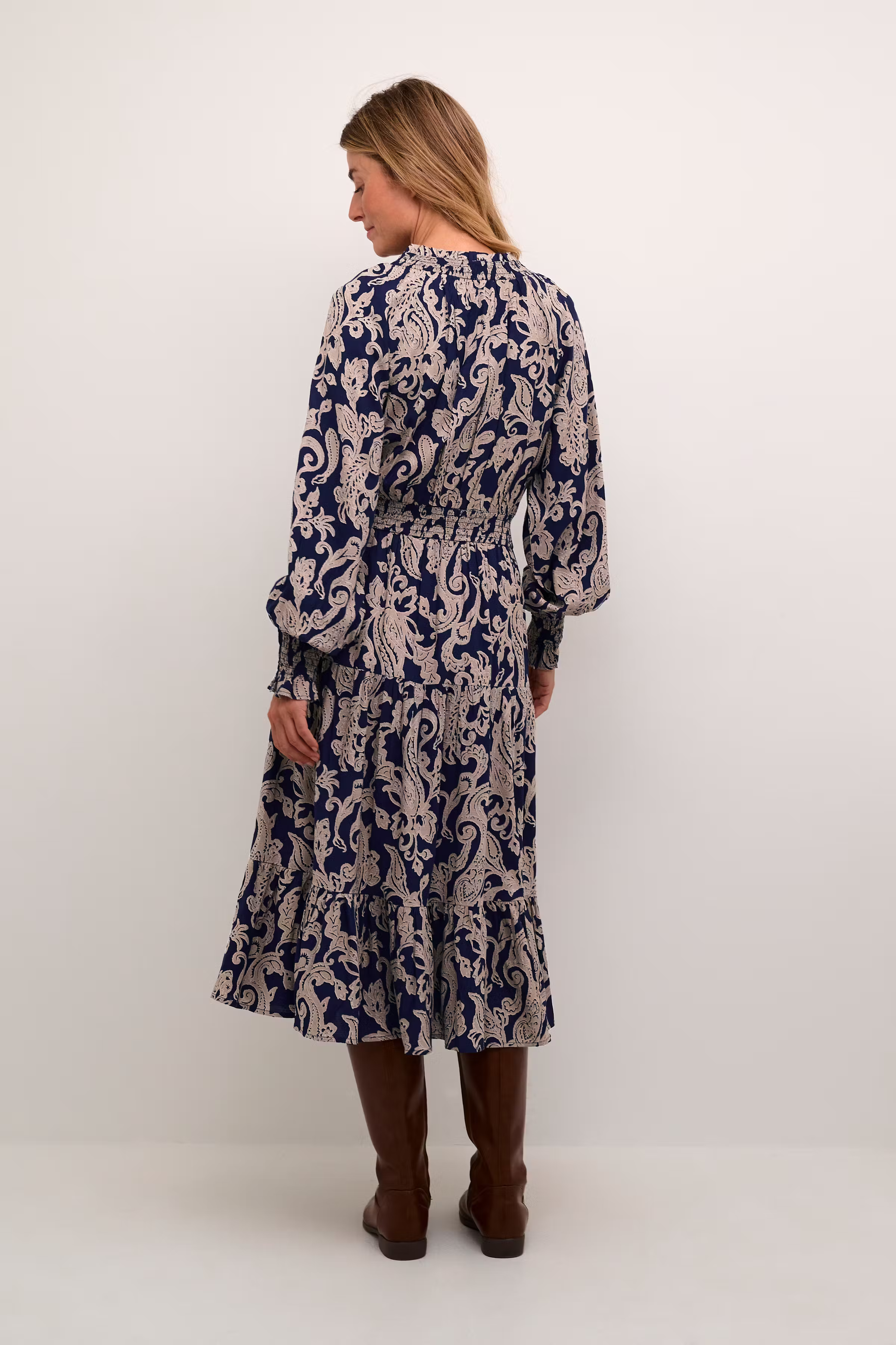 CRLucy Kjole LOOKBOOK BACK 10613157-106905