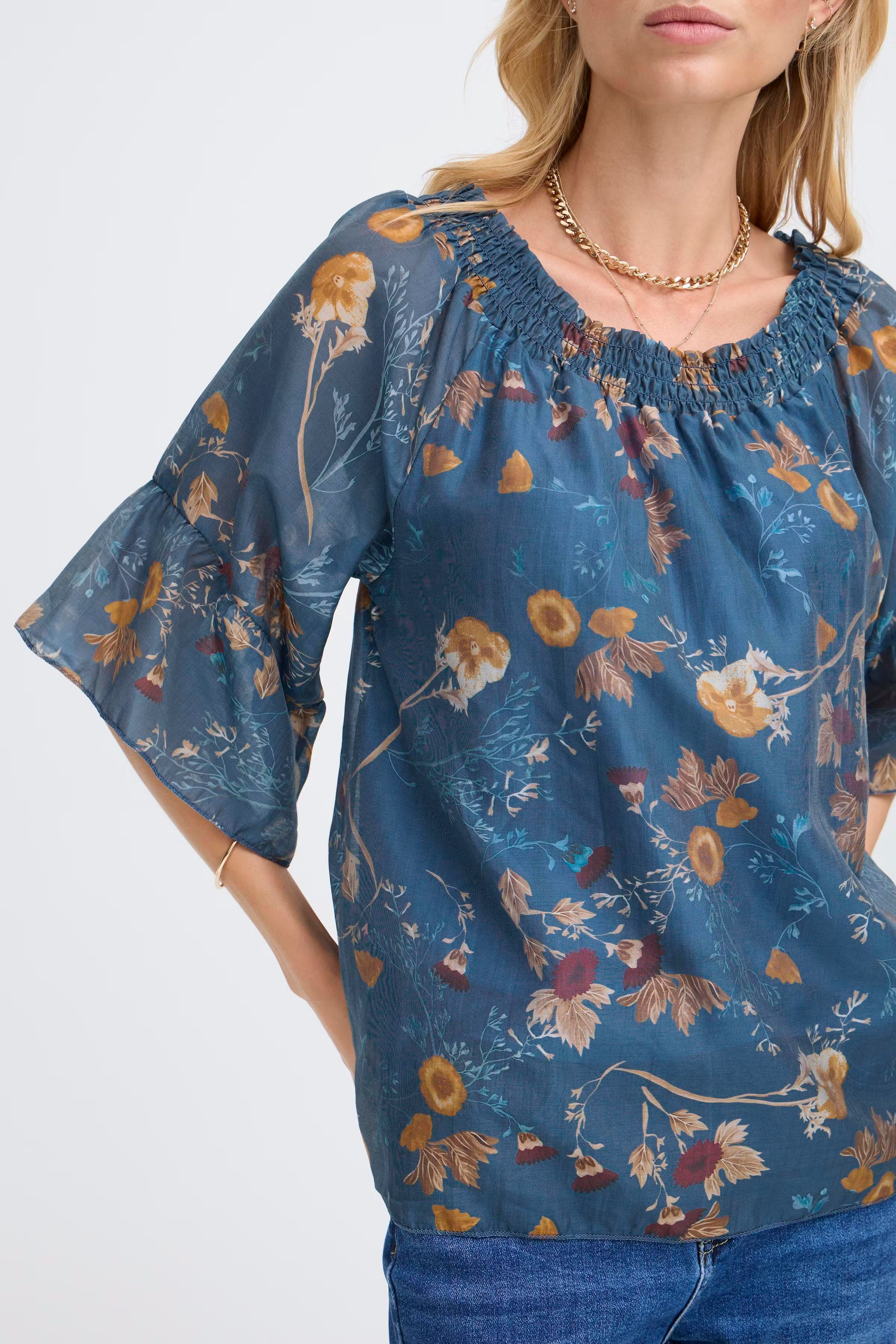 SBLEYIA Bluse LOOKBOOK DETAIL 22101067-173912