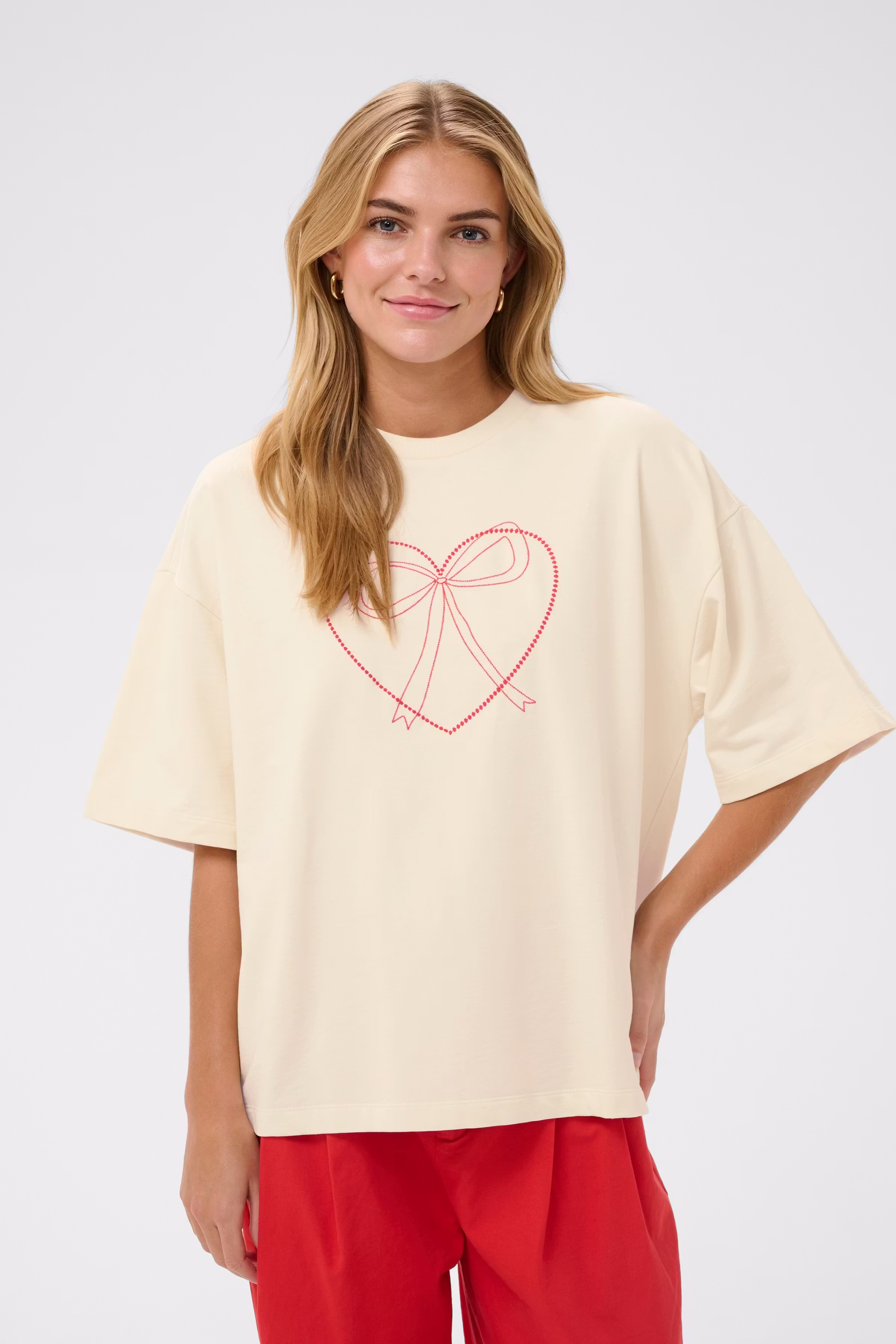 PextonSZ Sweatshirt LOOKBOOK FRONT 30514916-110202