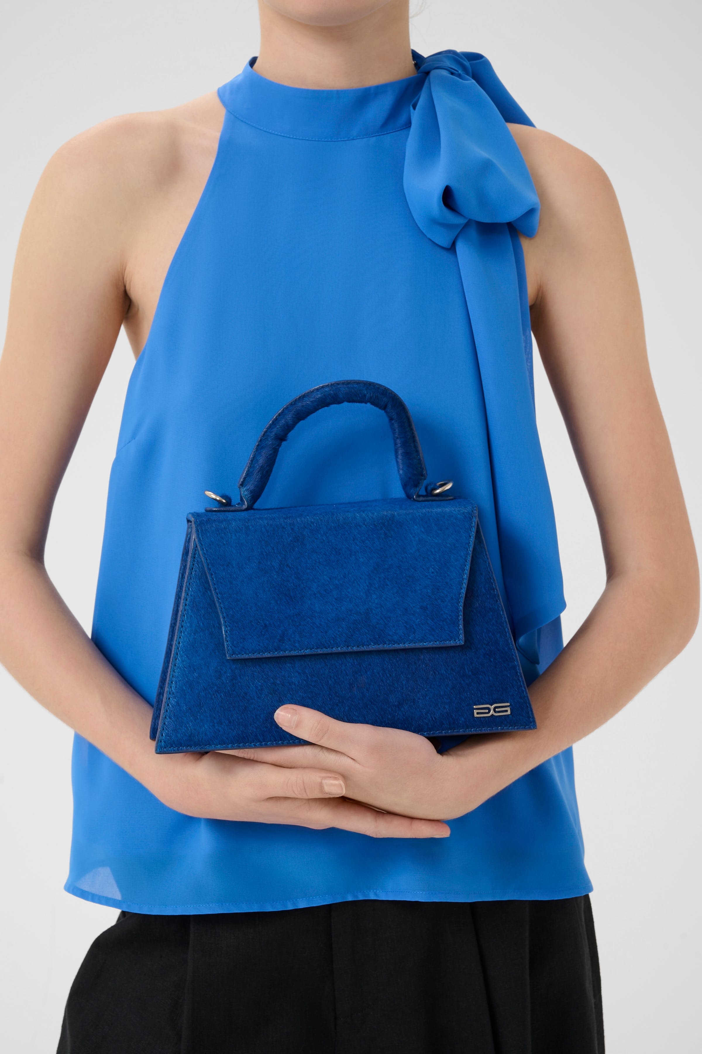 GZharvey Tas LOOKBOOK FRONT 10910161-193943