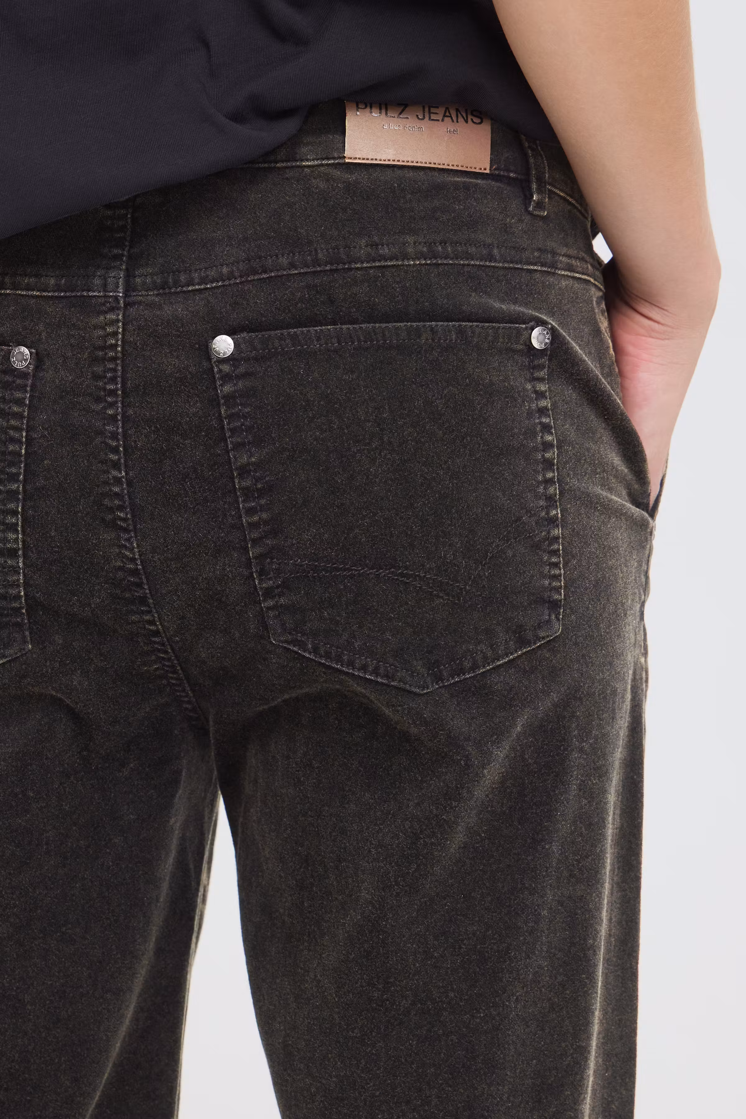 PZFIBA Bukser LOOKBOOK DETAIL 50210665-193911