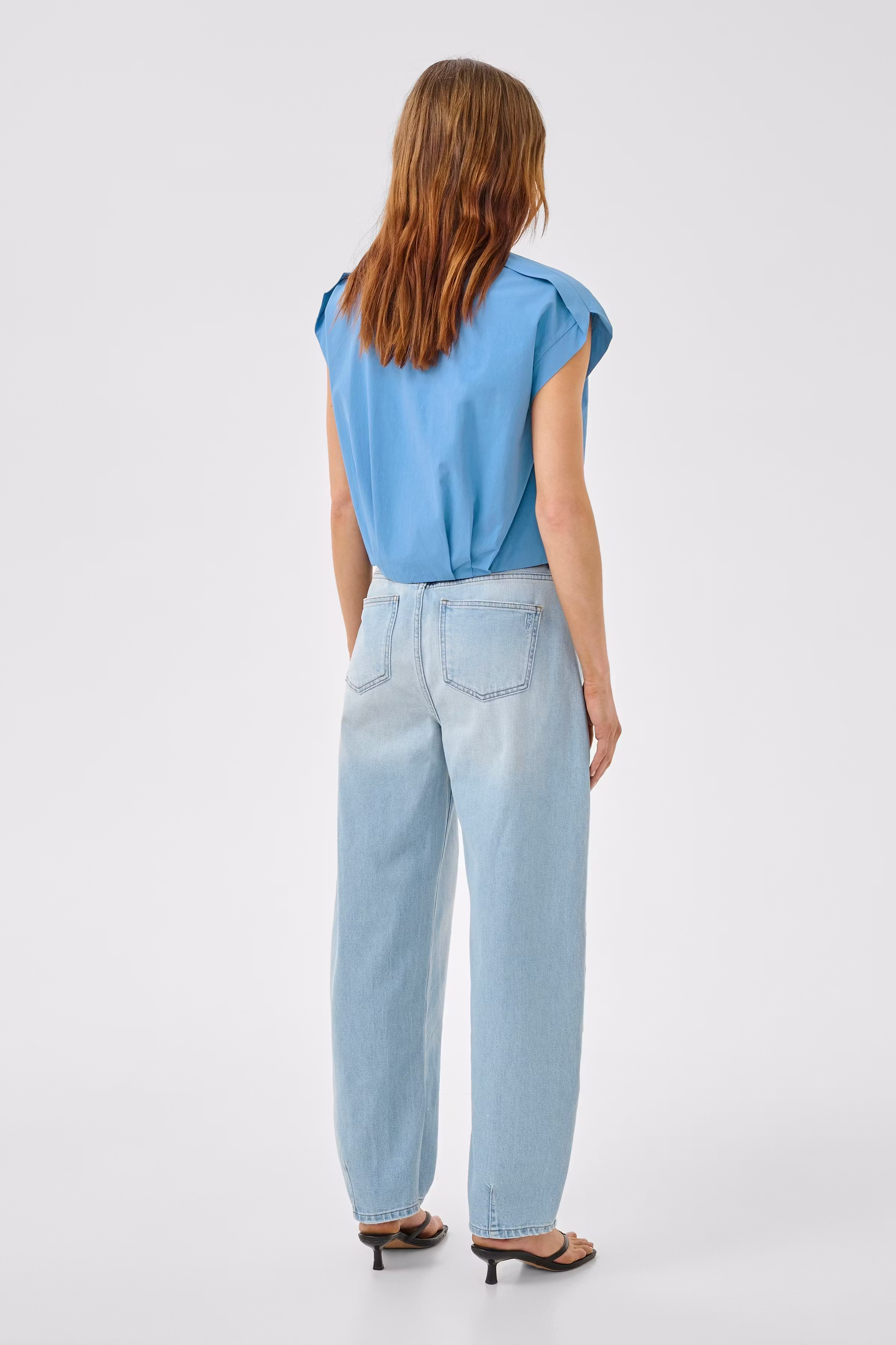 MWSunna Shirt LOOKBOOK BACK 10705592-174030