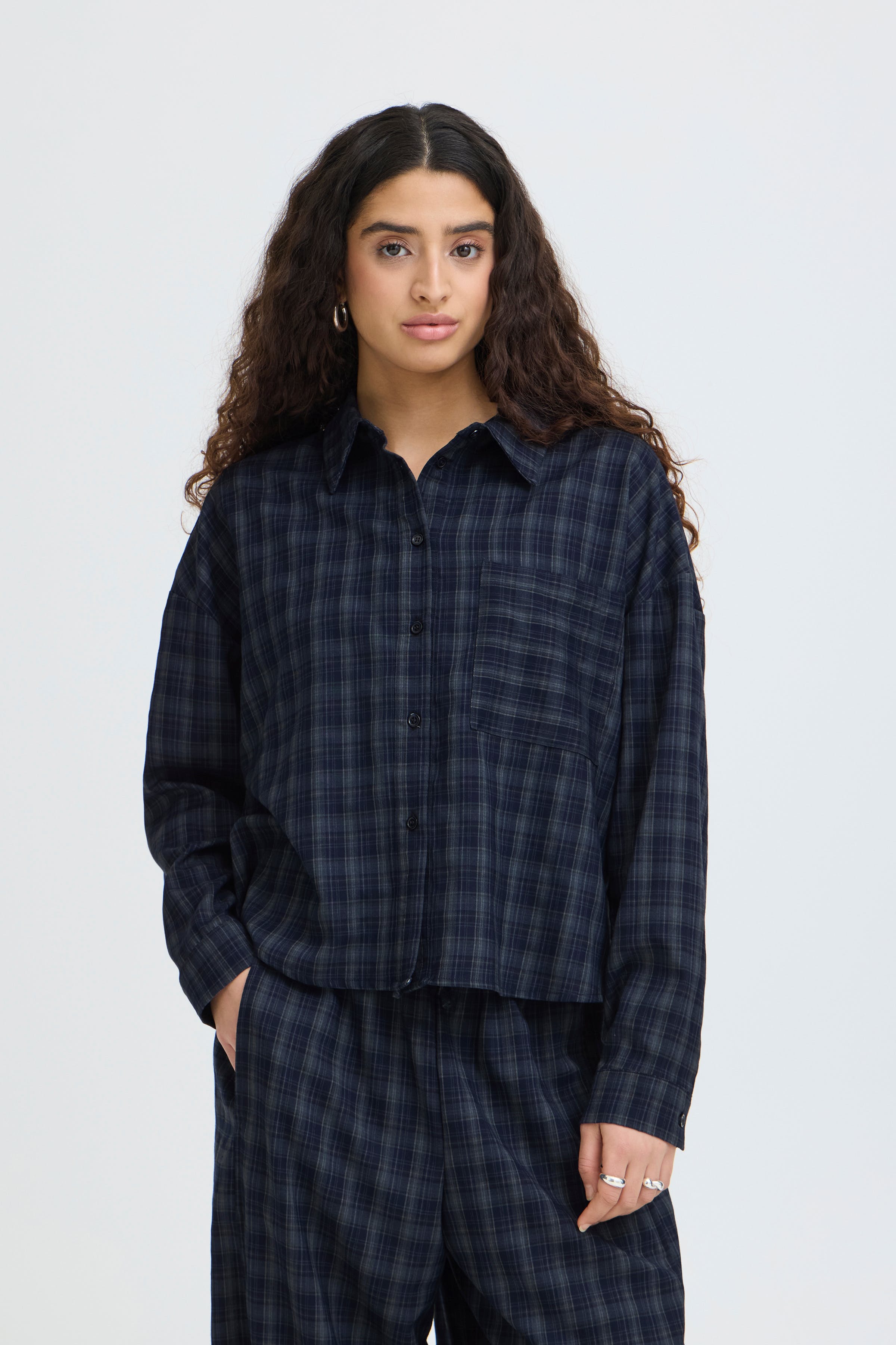 IXTRINE Hemd LOOKBOOK FRONT 20123489-205802