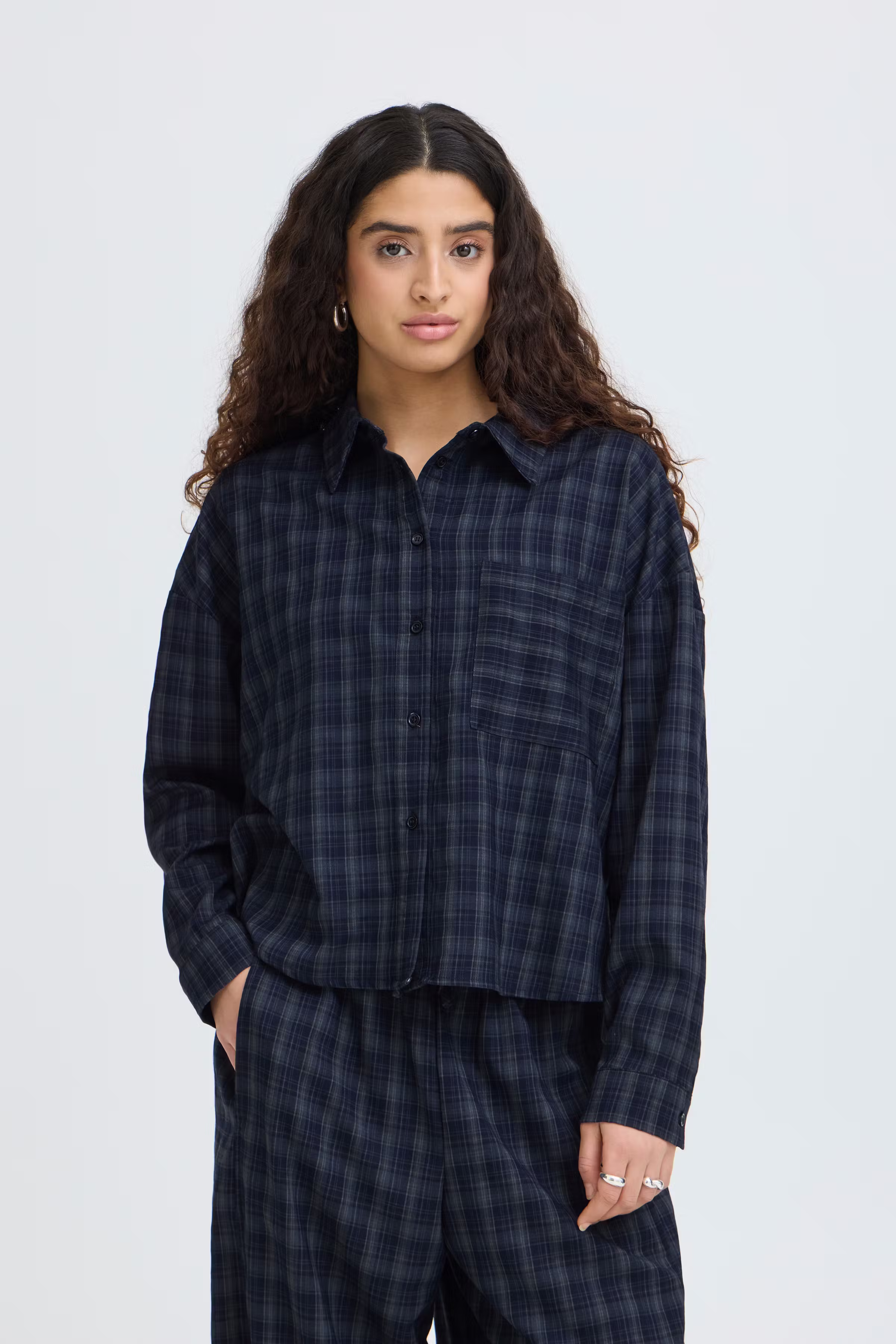 IXTRINE Hemd LOOKBOOK FRONT 20123489-205802