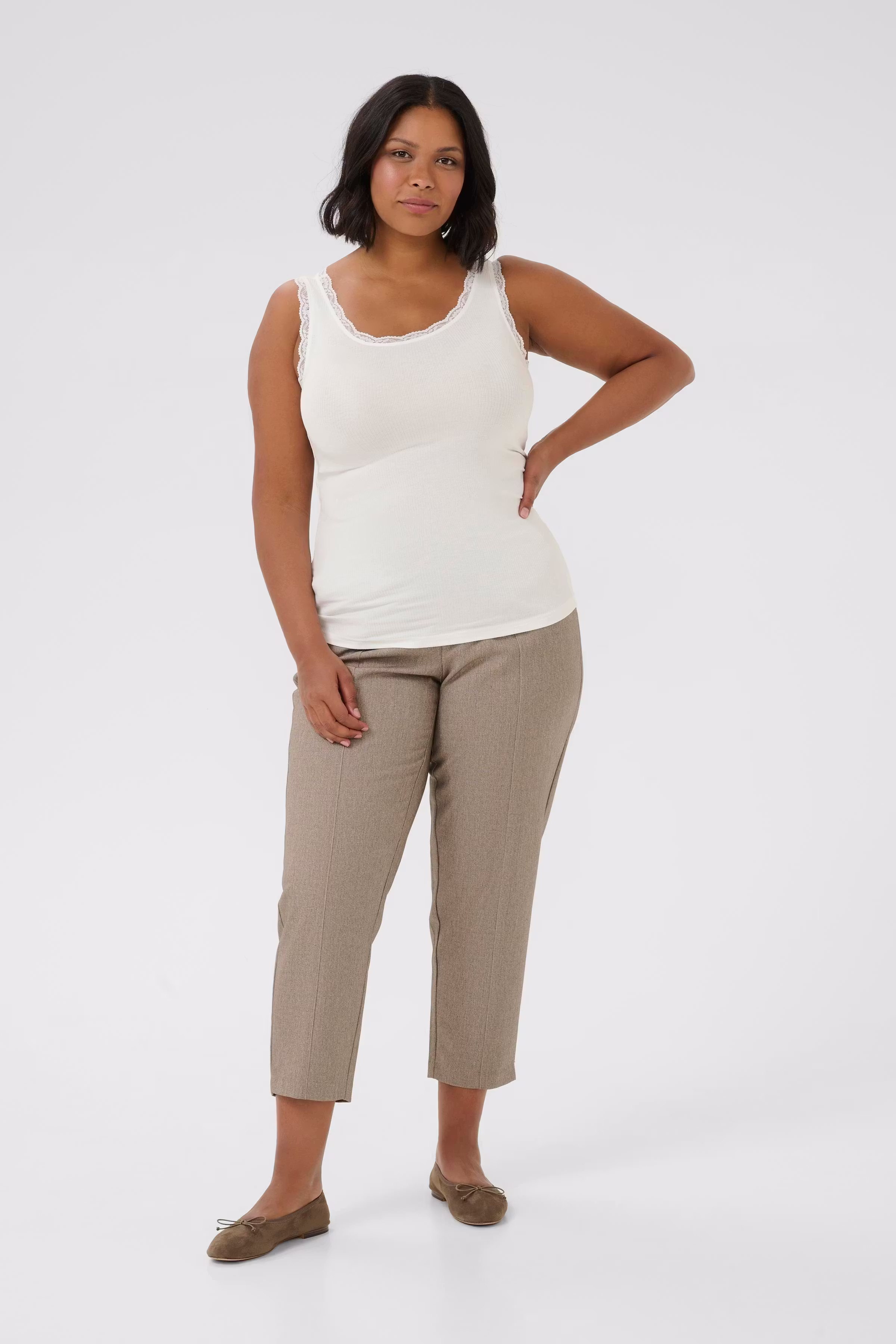 KComia Top LOOKBOOK FRONT 10583468-110602