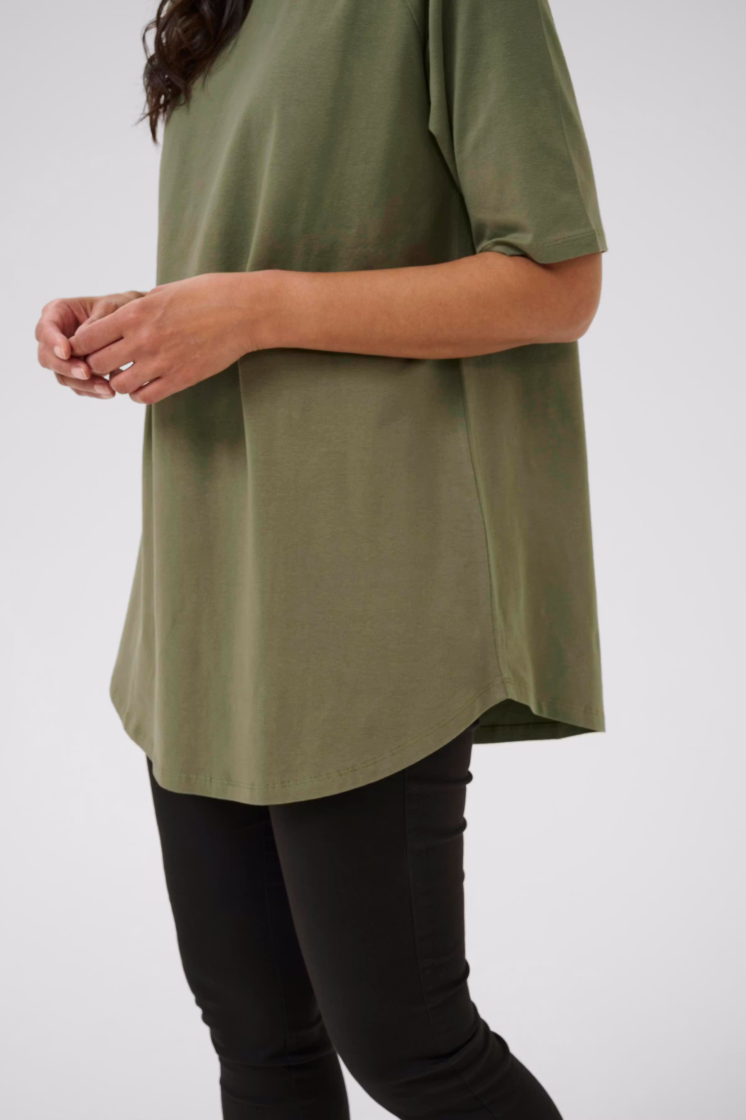 BPane Tunic LOOKBOOK DETAIL 40200073-180515