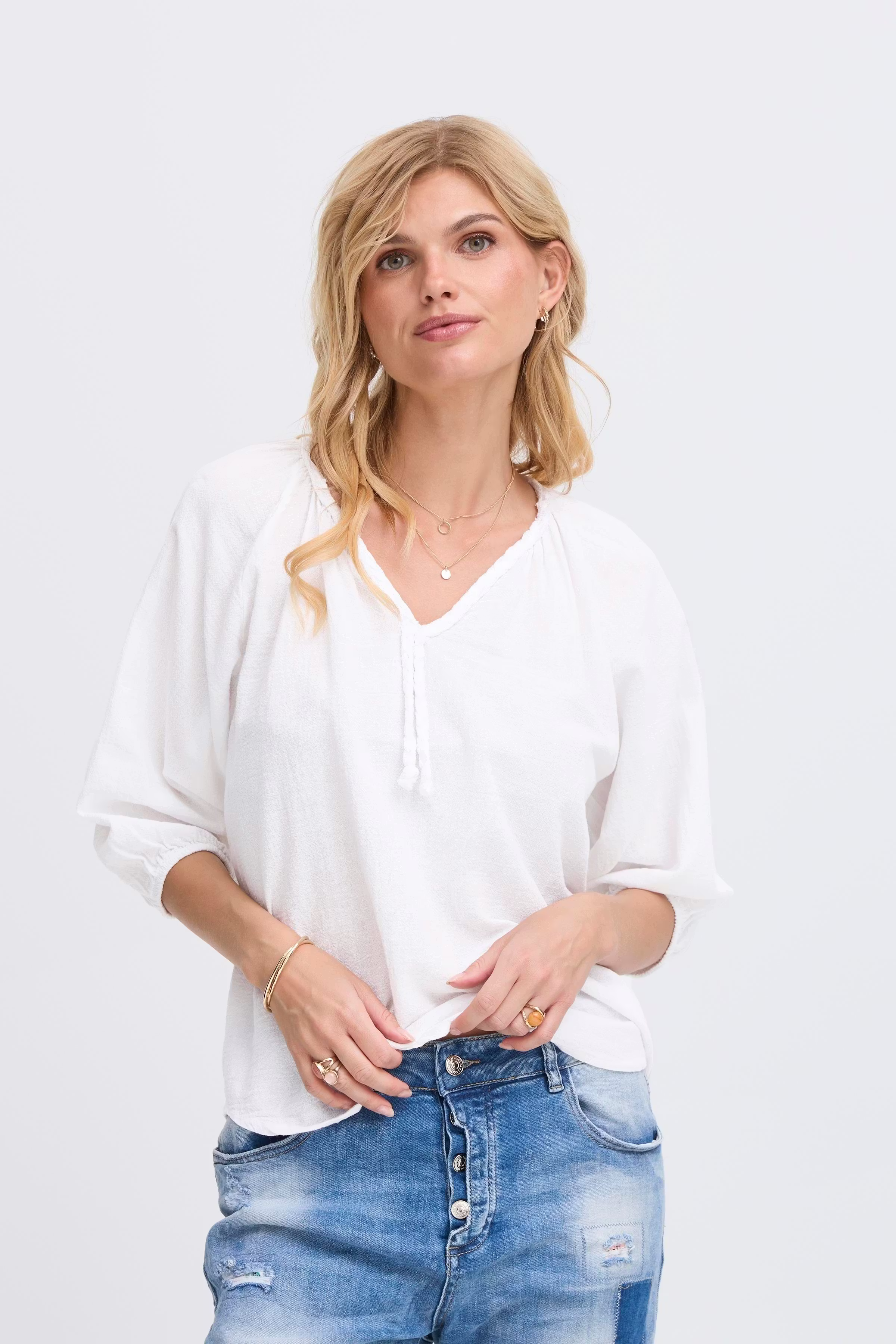 SBKAROLA Bluse LOOKBOOK FRONT 22100692-110602