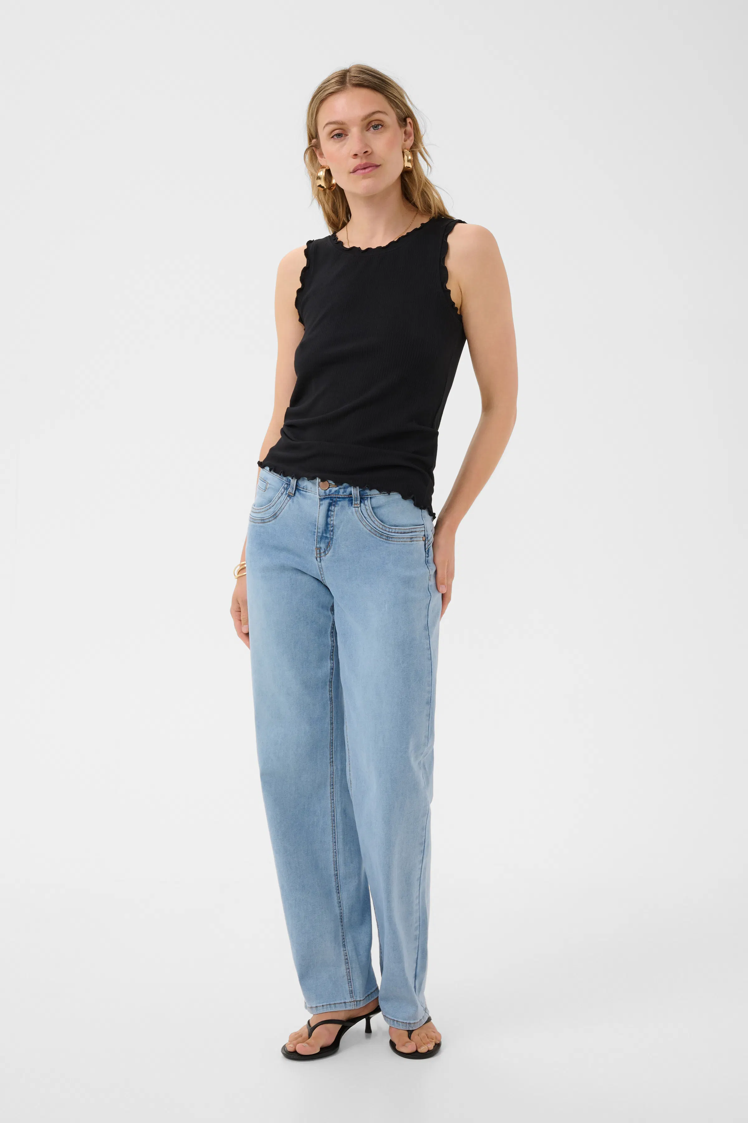 CRRibba Top LOOKBOOK FRONT 10612459-100120