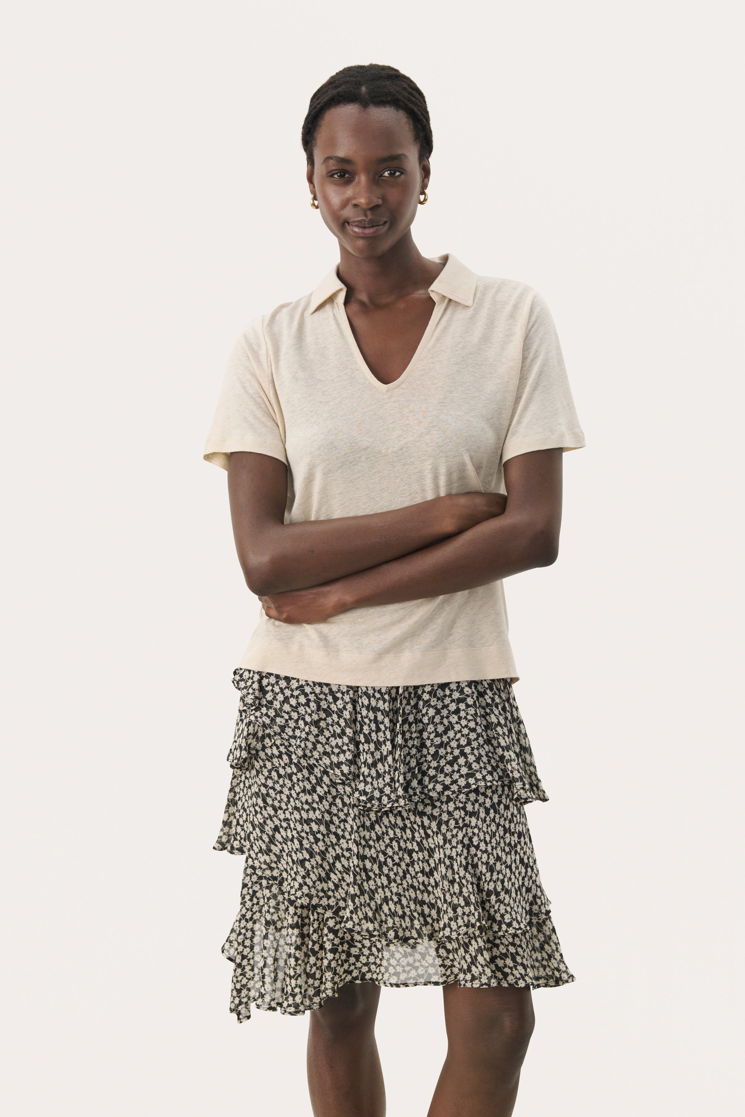 NabaPW linen blend T-shirt LOOKBOOK FRONT 30309417-130400