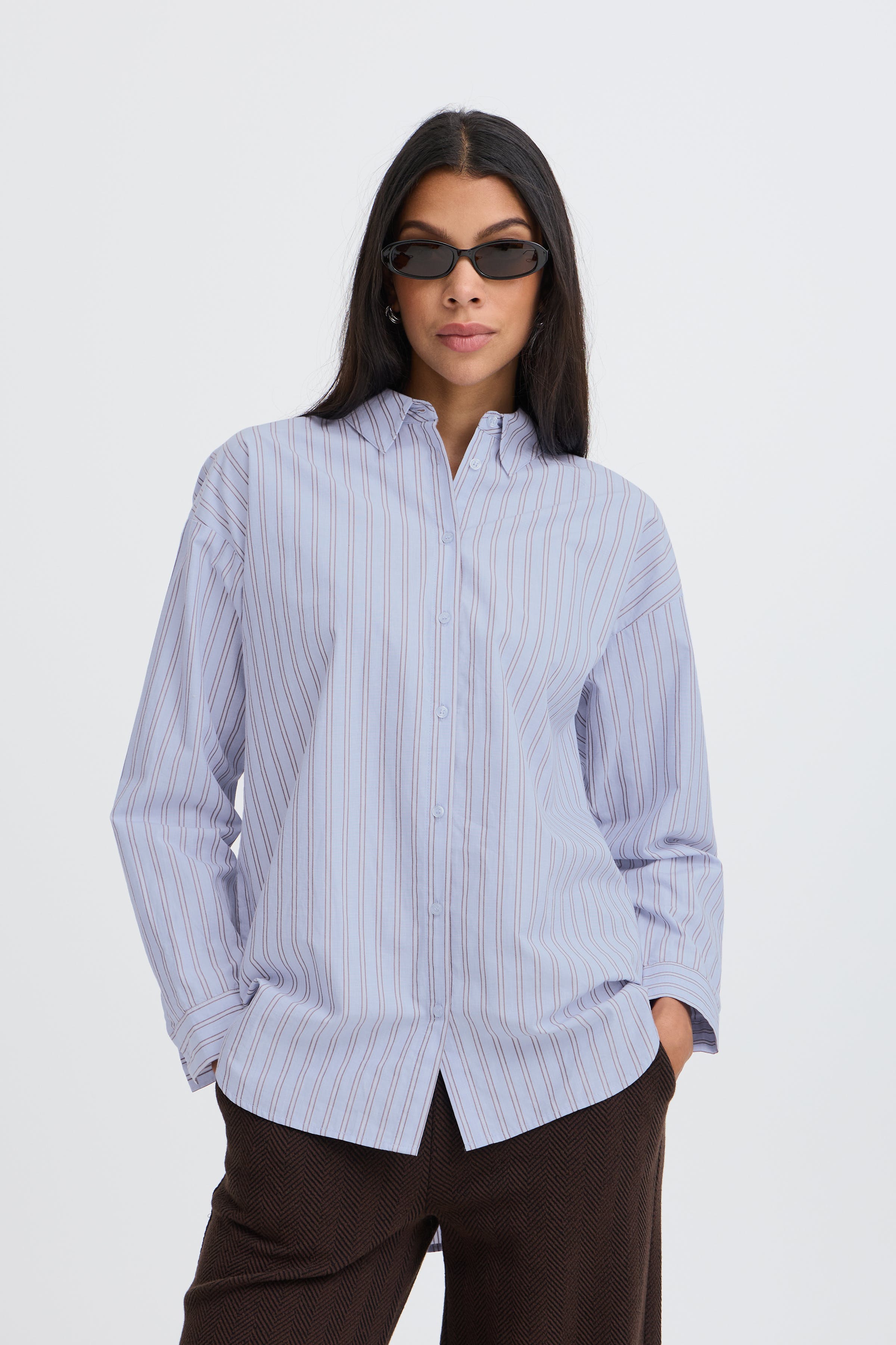 BYHENE Skjorte LOOKBOOK FRONT 20819702-900013351