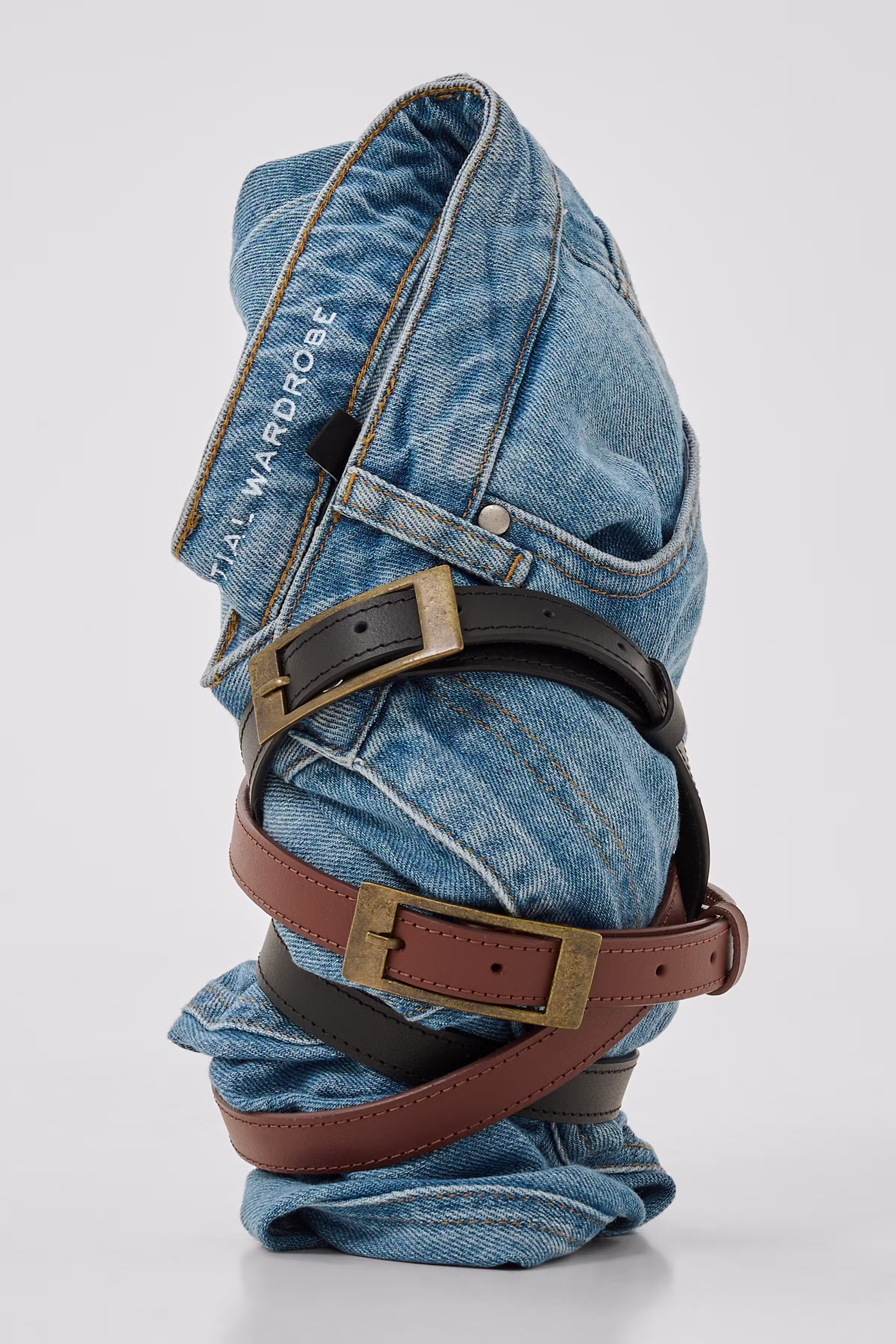 20 THE SIMPLE LEATHER BELT LOCATION NONE 10705535-109349