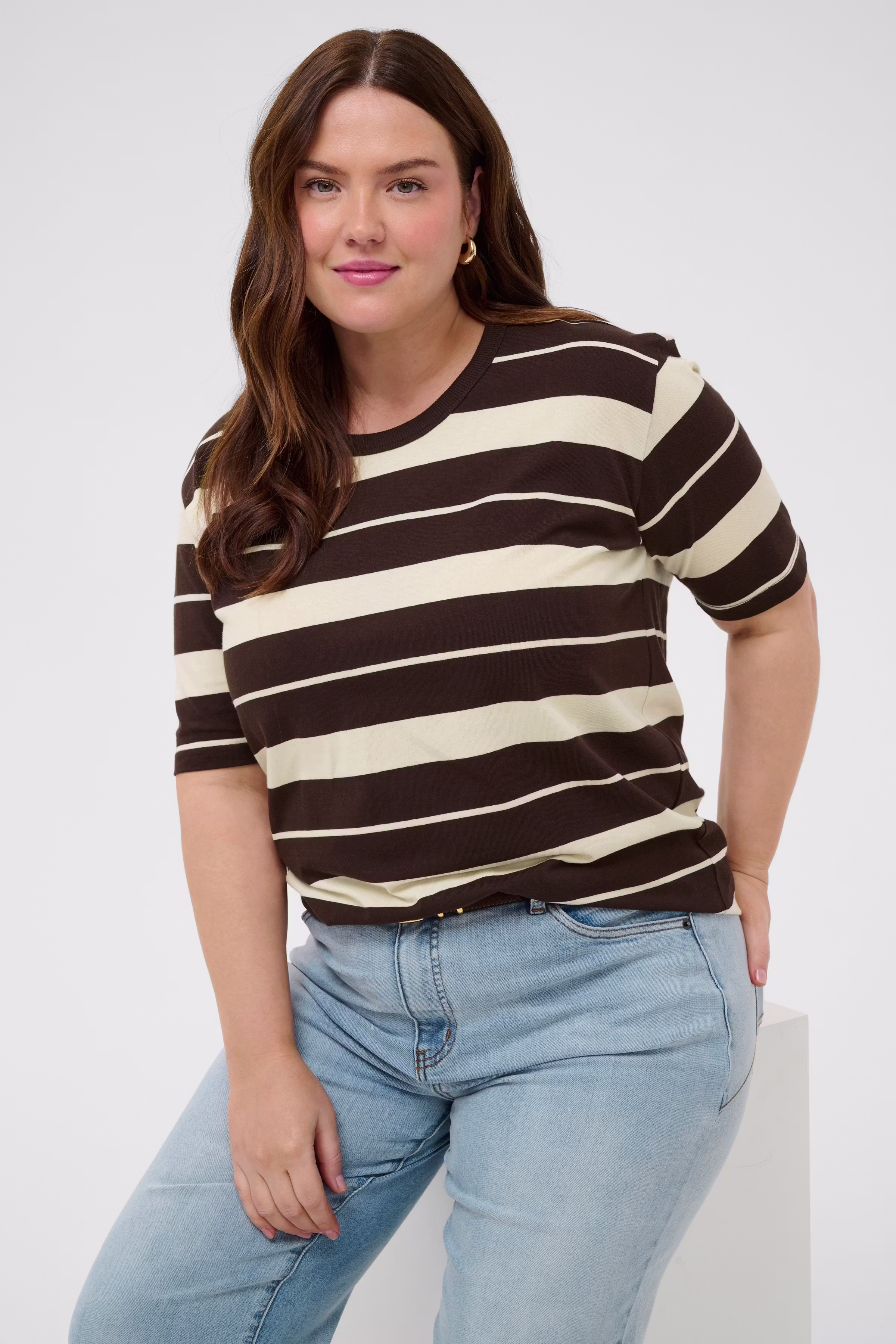 KCwinnie T-shirt LOOKBOOK DETAIL 10584264-109504