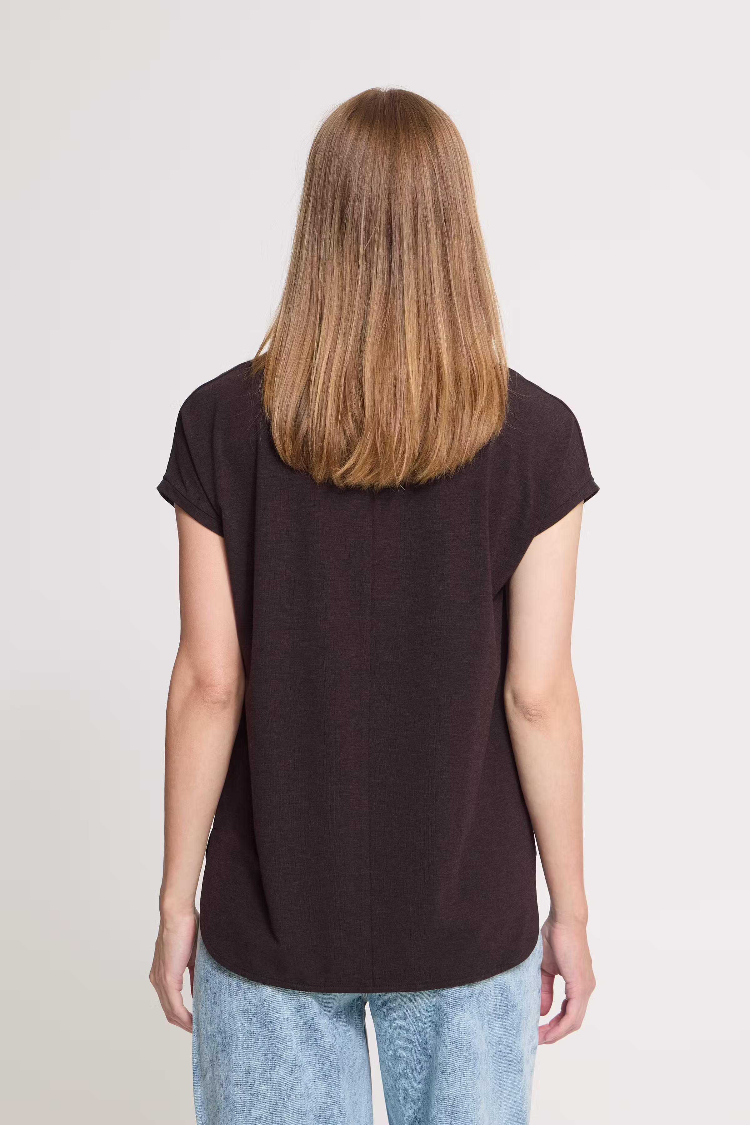 IHREBELLY T-shirt LOOKBOOK BACK 20125199-191109