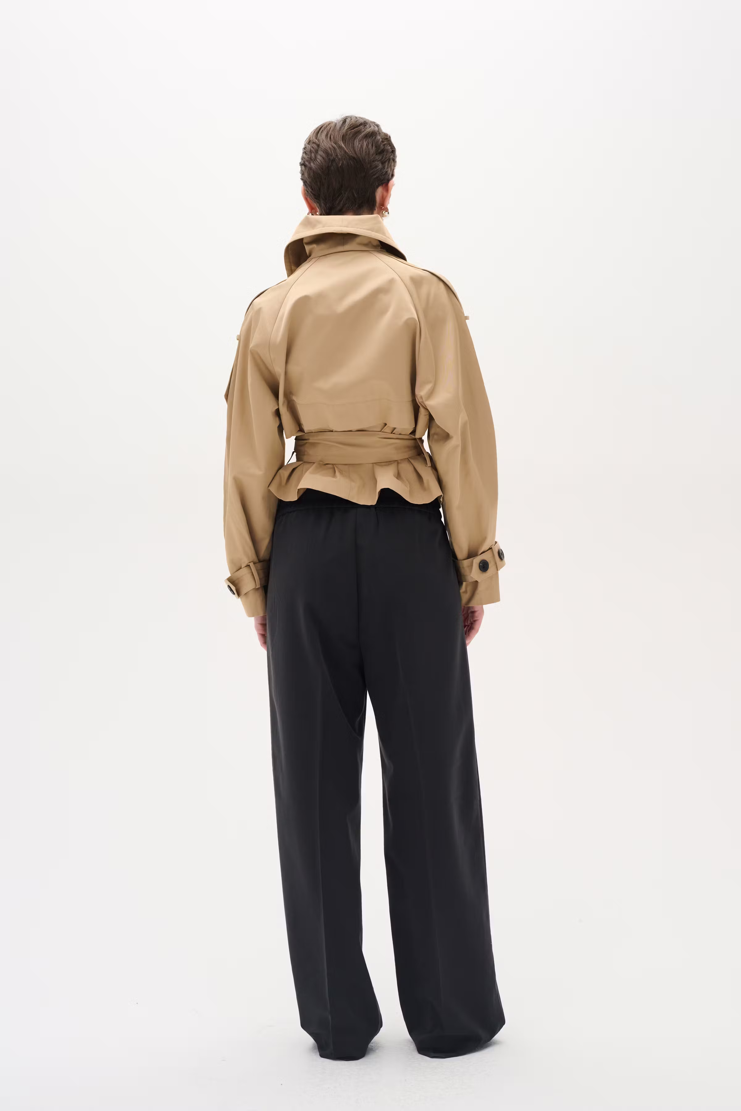 UmayaIW Short Trenchcoat LOOKBOOK BACK 30110021-171320