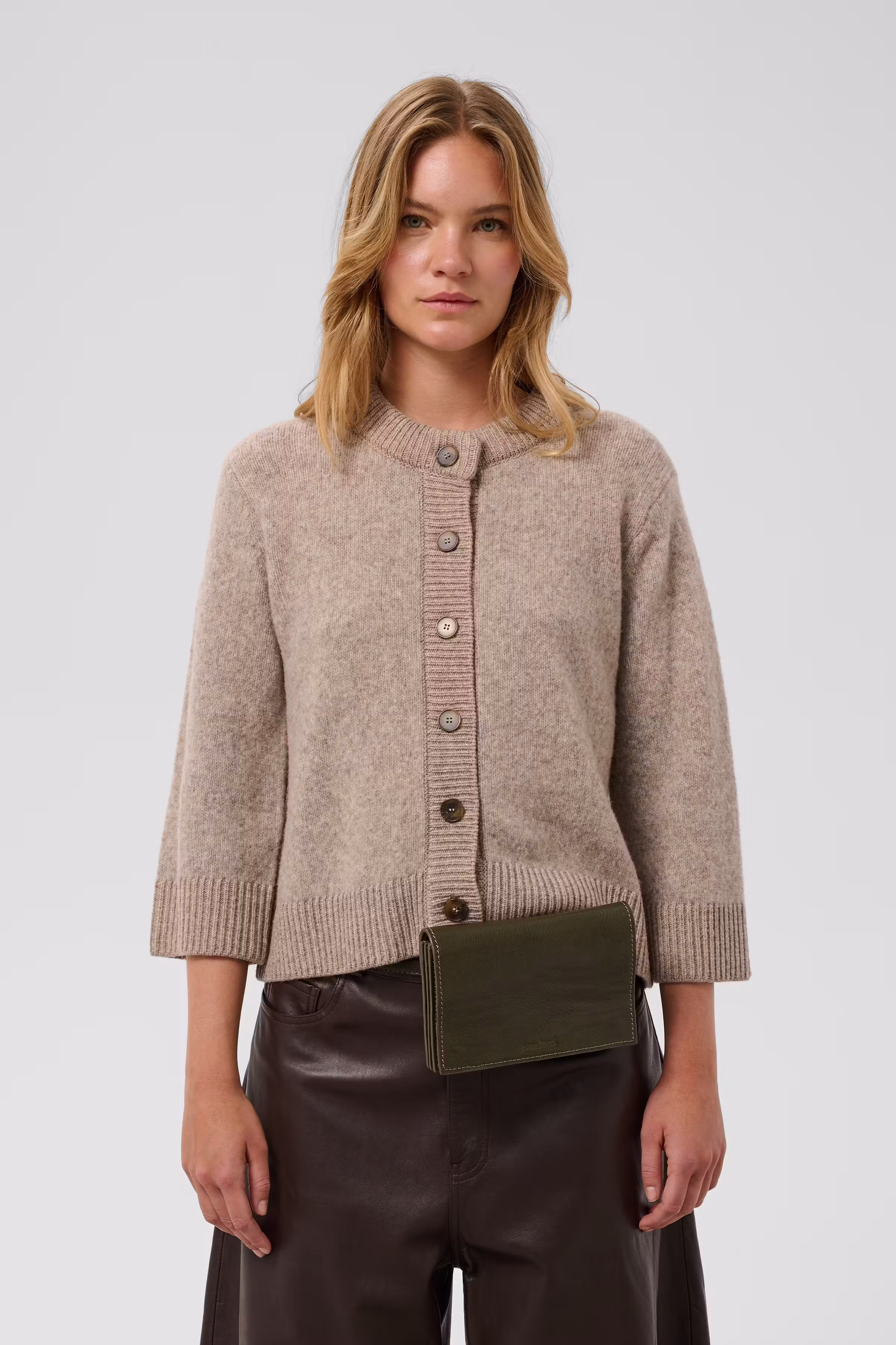 SLNavarro Ledertasche LOOKBOOK FRONT 30409599-190512
