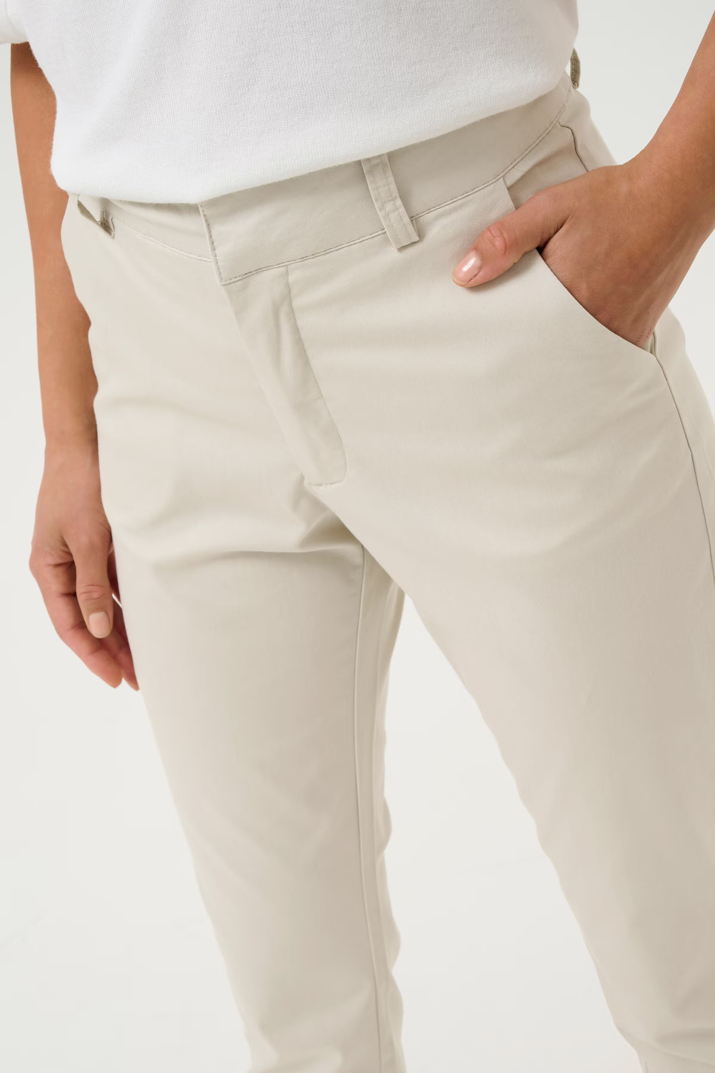 KAlea Bukser LOOKBOOK DETAIL 10505191-144500