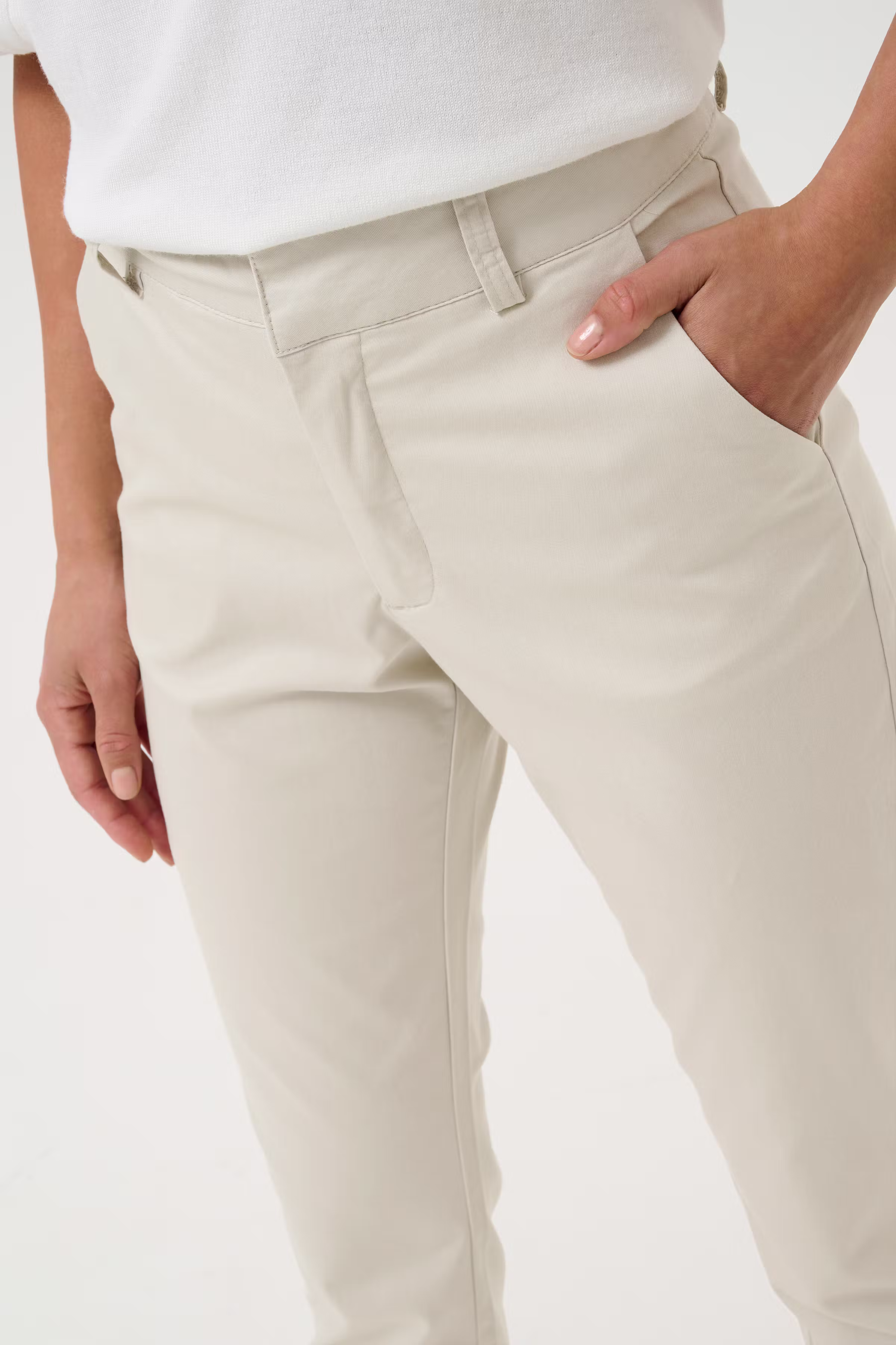 KAlea Bukser LOOKBOOK DETAIL 10505191-144500