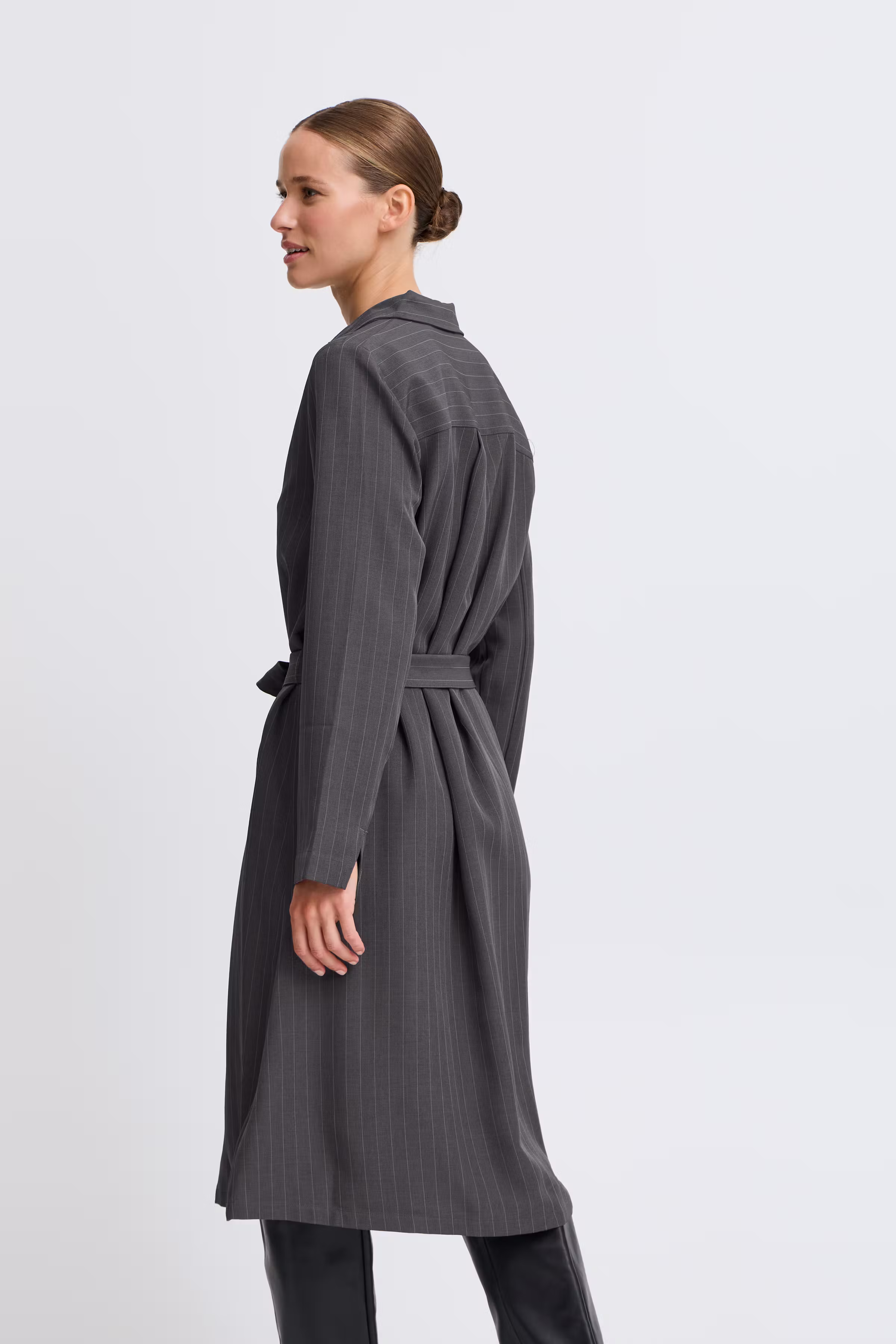 BYMMIDDE Jurk LOOKBOOK BACK 20815638-203922