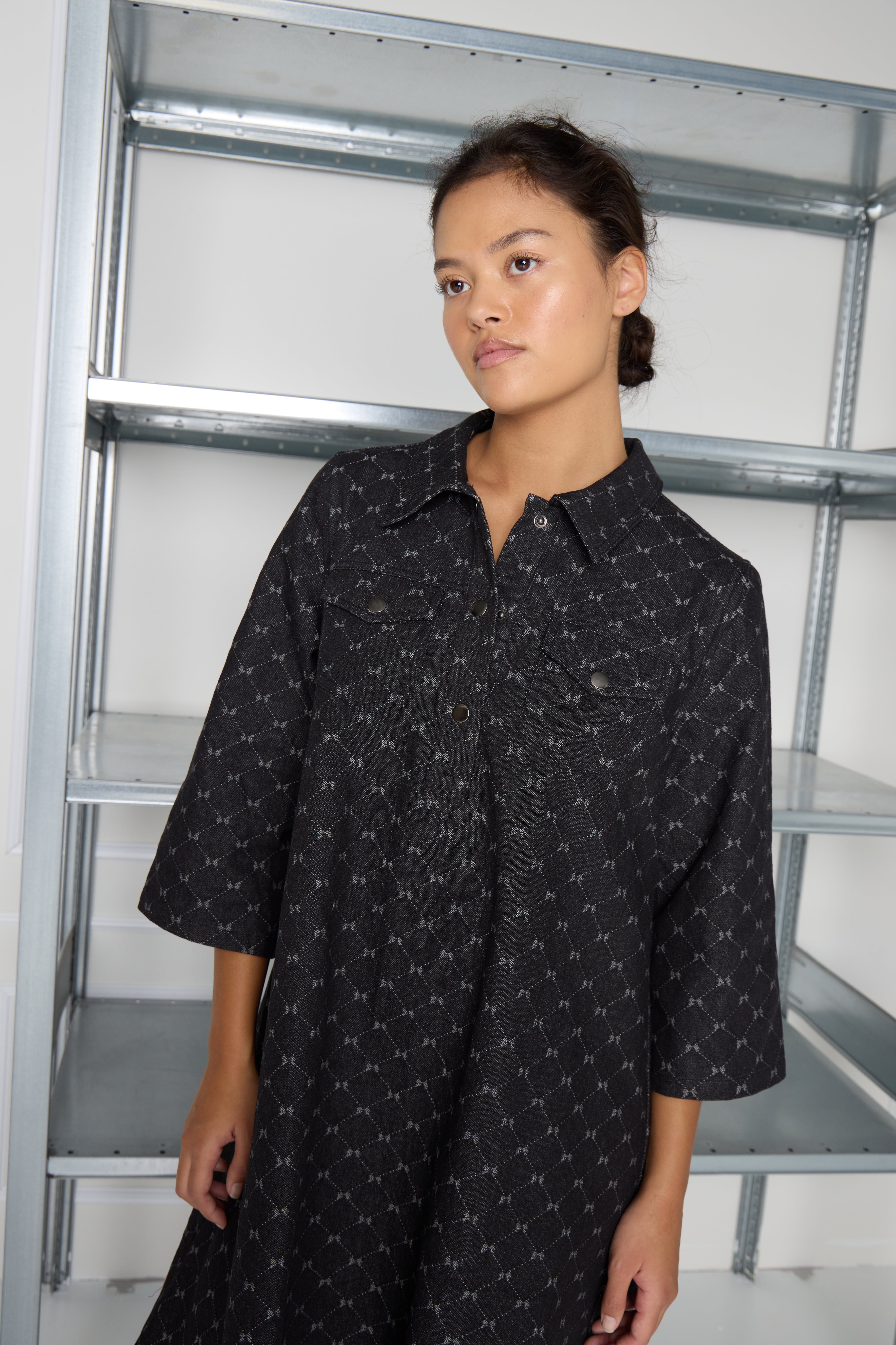 IXALANI Robe LOCATION NONE 20123678-194008