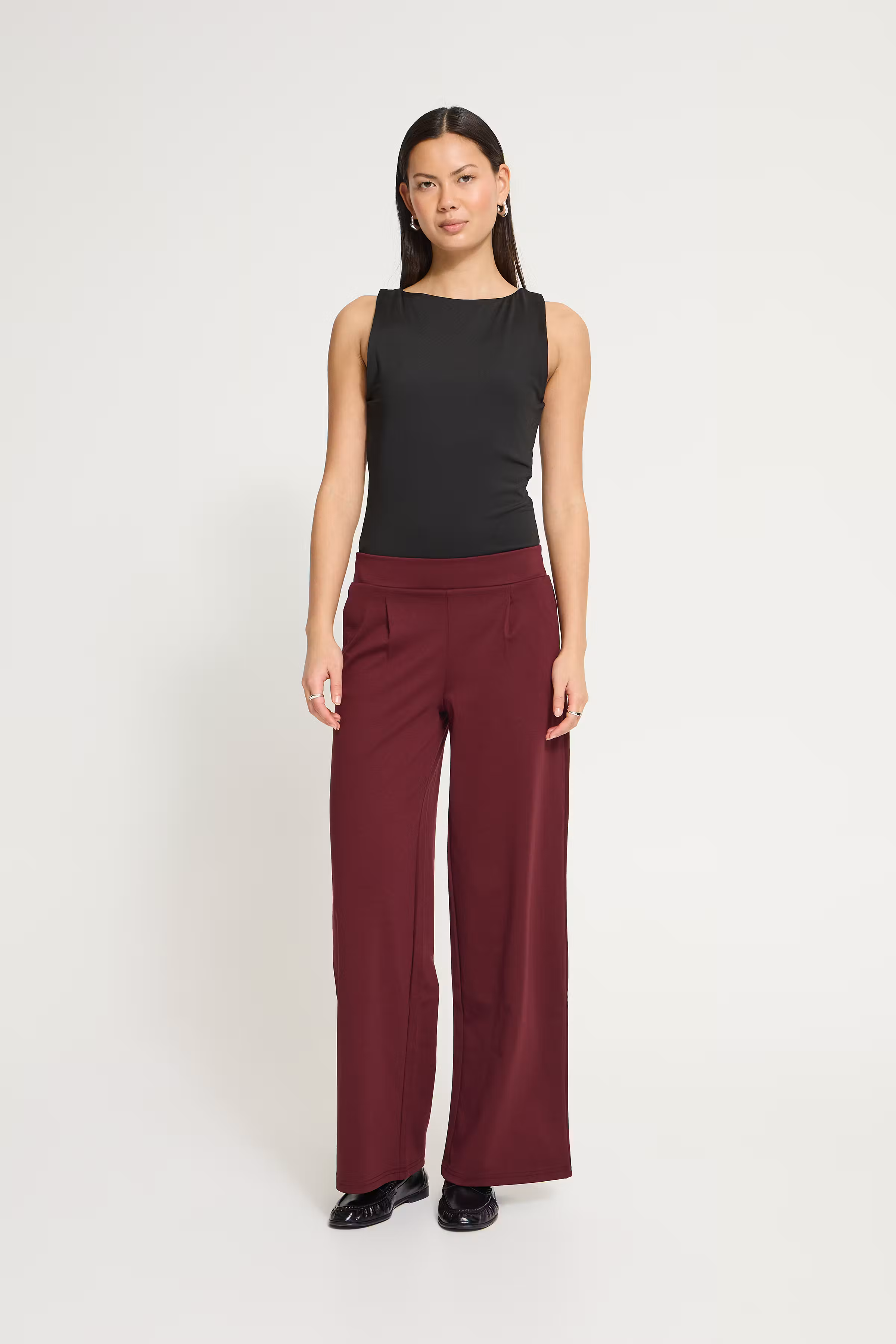 IHKATE LONG WIDE Hose LOOKBOOK FRONT 20118337-191627