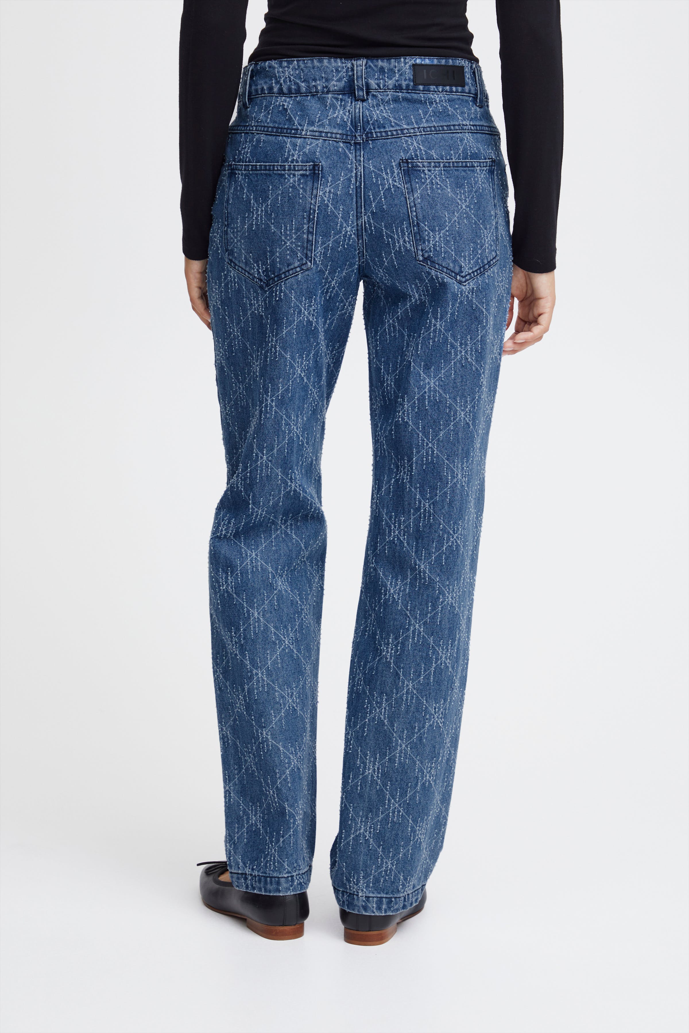 IHASKI Jeans LOOKBOOK BACK 20120404-200339