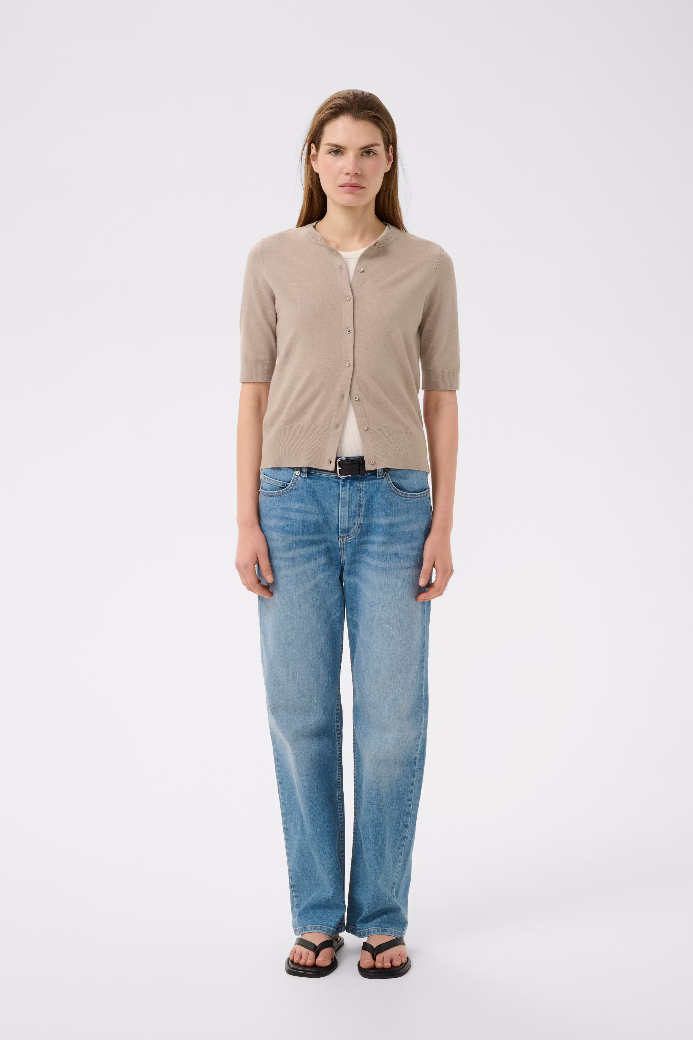 DessieIW Cardigan LOOKBOOK FRONT 30110665-161406