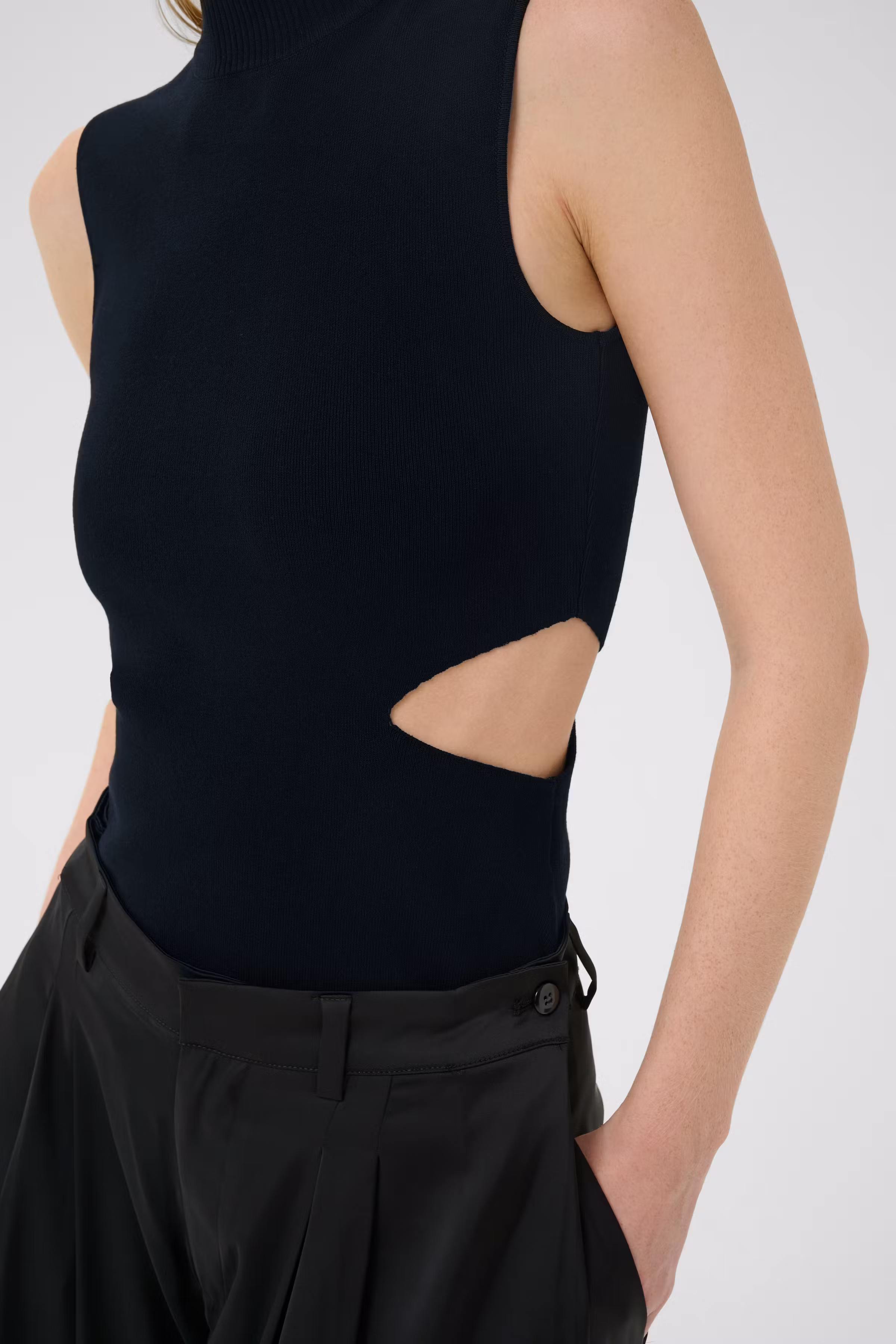 GZbrinnett Top LOOKBOOK DETAIL 10910743-100017