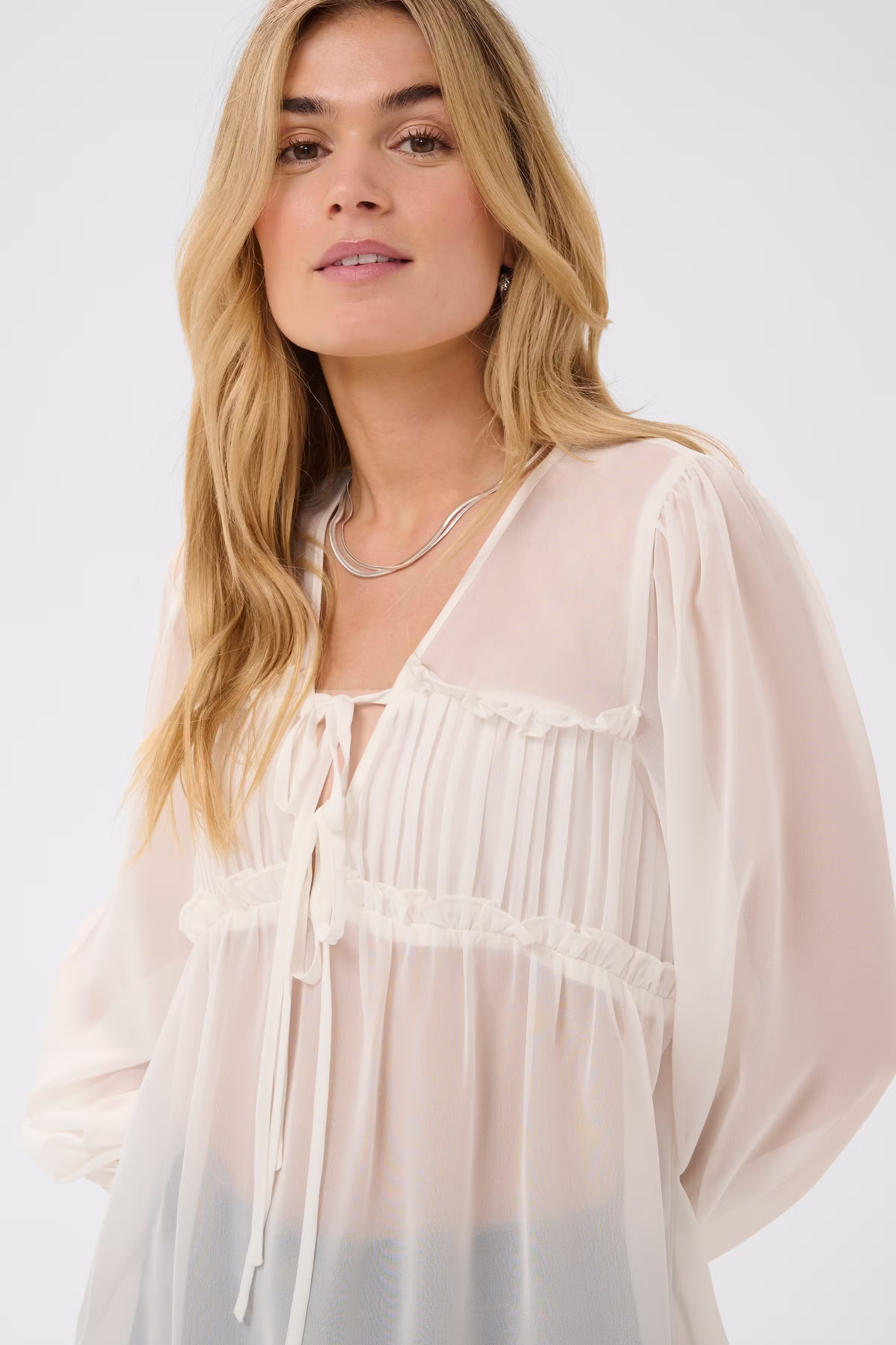 PinucciaSZ Blouse LOOKBOOK DETAIL 30514954-120703