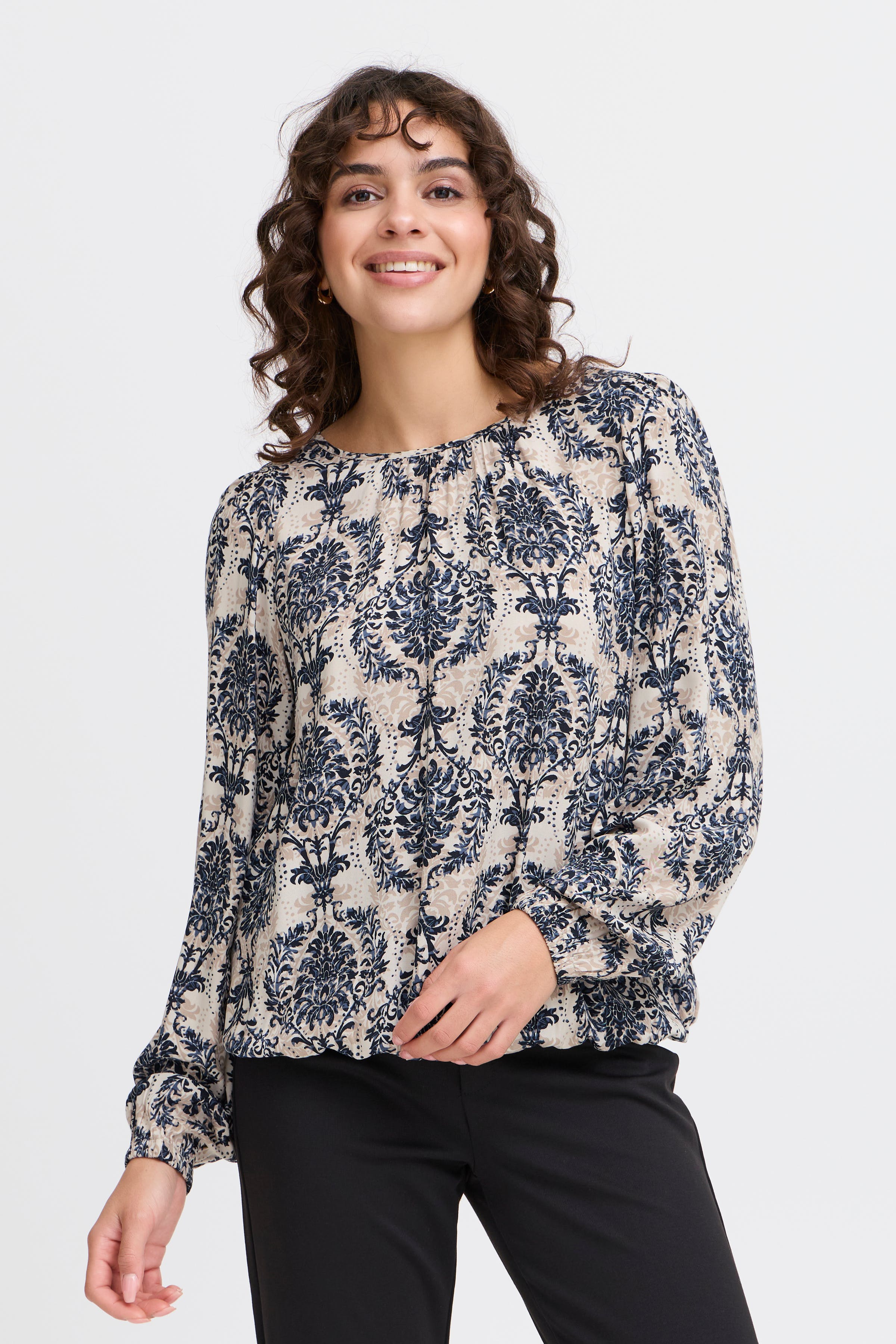 FRFLOWY Langermet bluse LOOKBOOK FRONT 20615119-204124