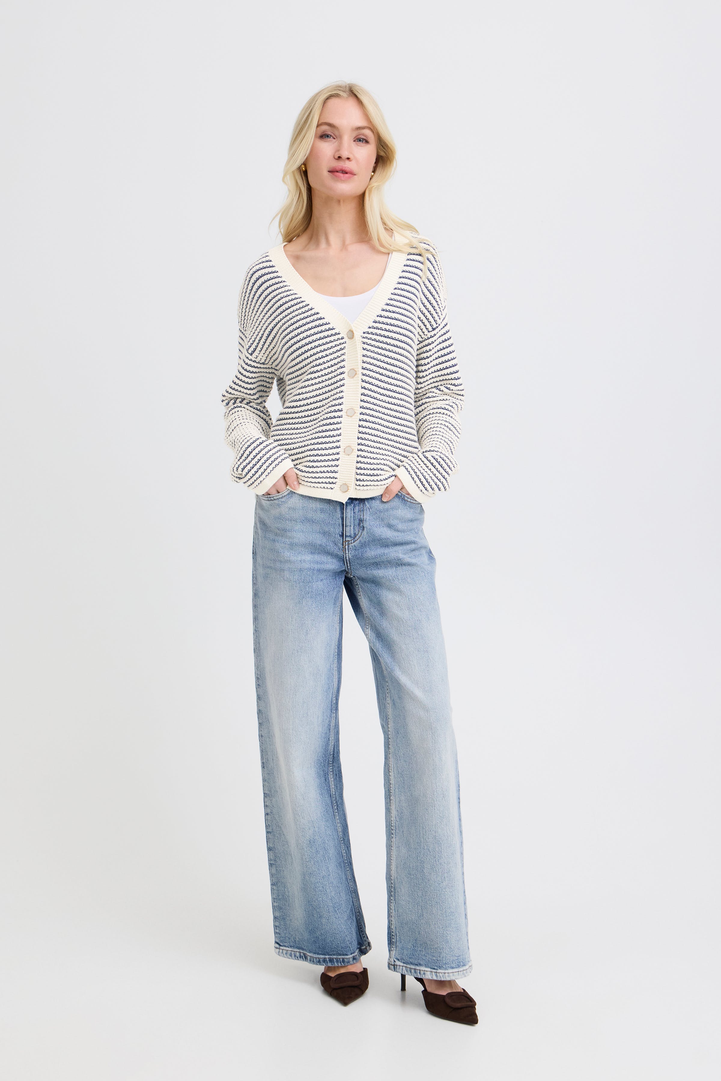 BYMIKALA Cardigan LOOKBOOK FRONT 20818651-900006328