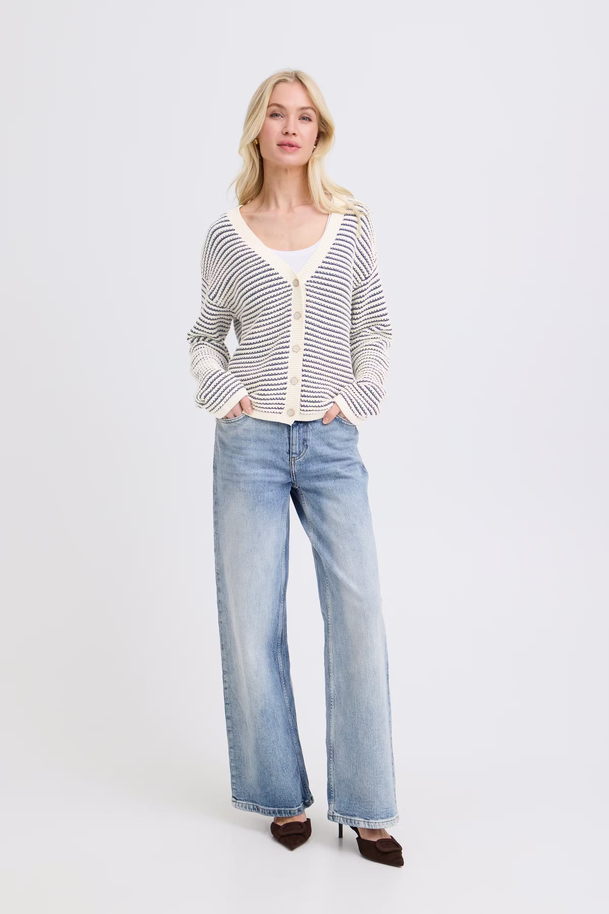 BYMIKALA Cardigan LOOKBOOK FRONT 20818651-900006328