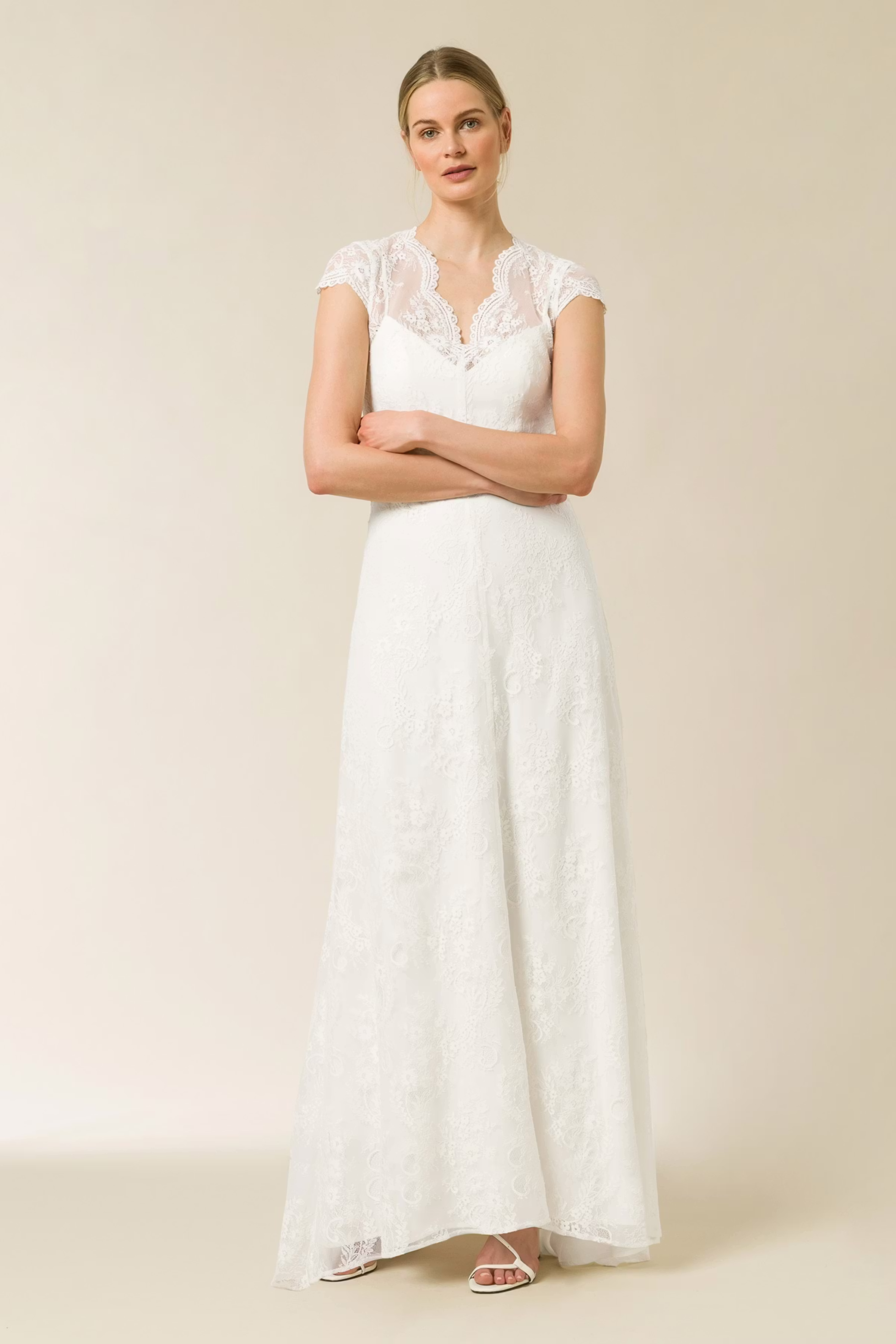 BRIDAL Klänning LOOKBOOK FRONT 30600187-WH010