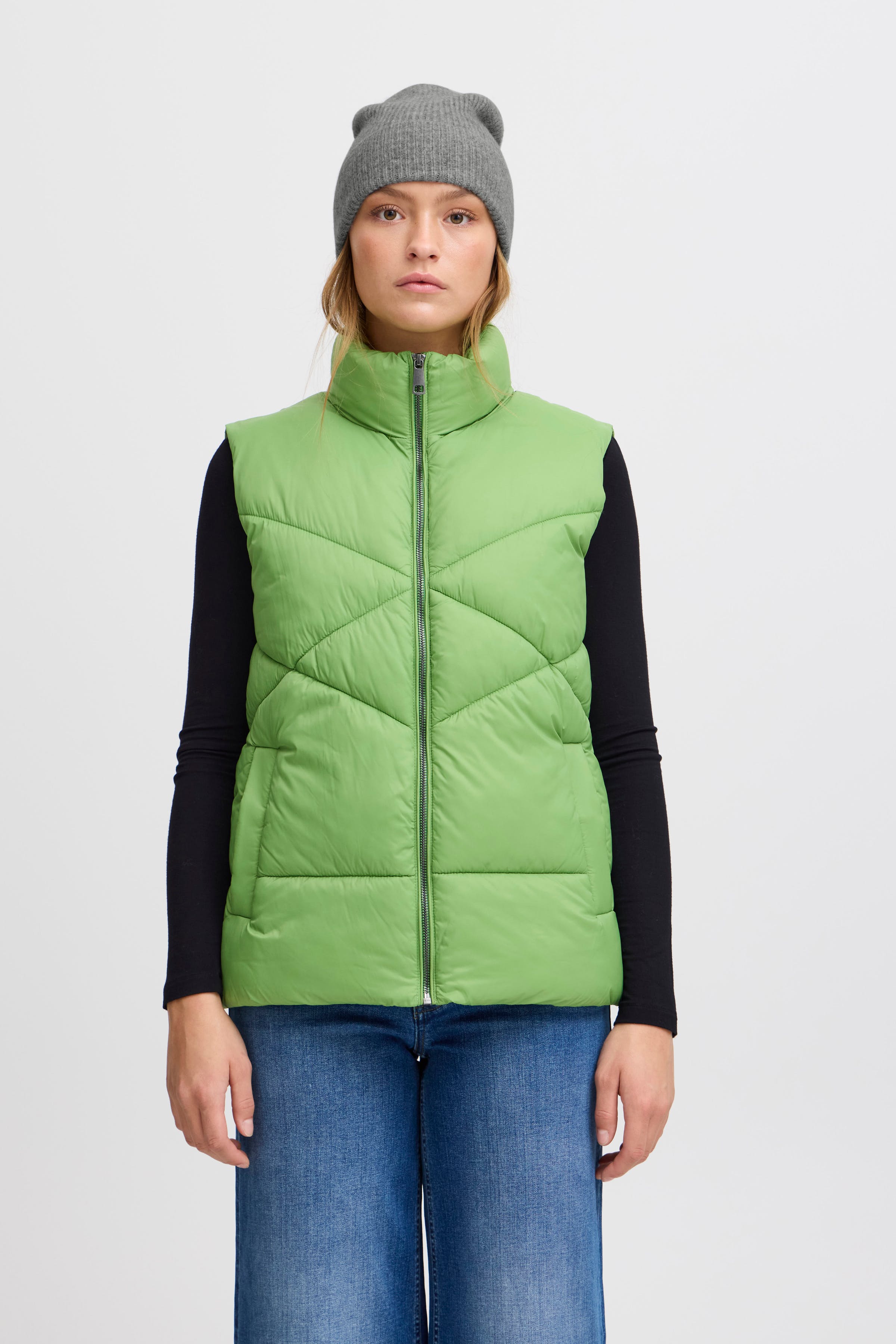 IAIVO Hue LOOKBOOK FRONT 20110525-200420