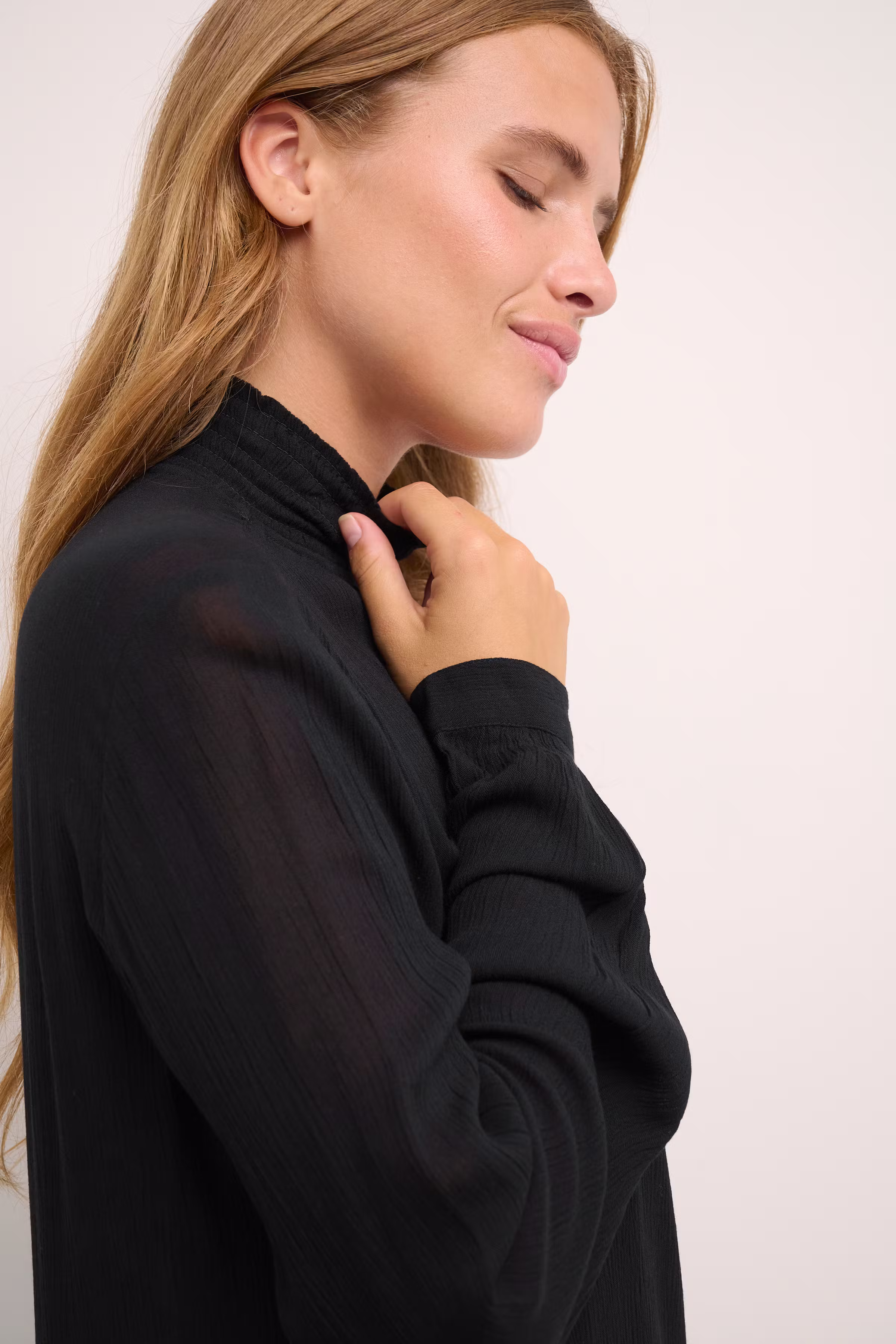 KATrine Kjole LOOKBOOK DETAIL 10502105-50600